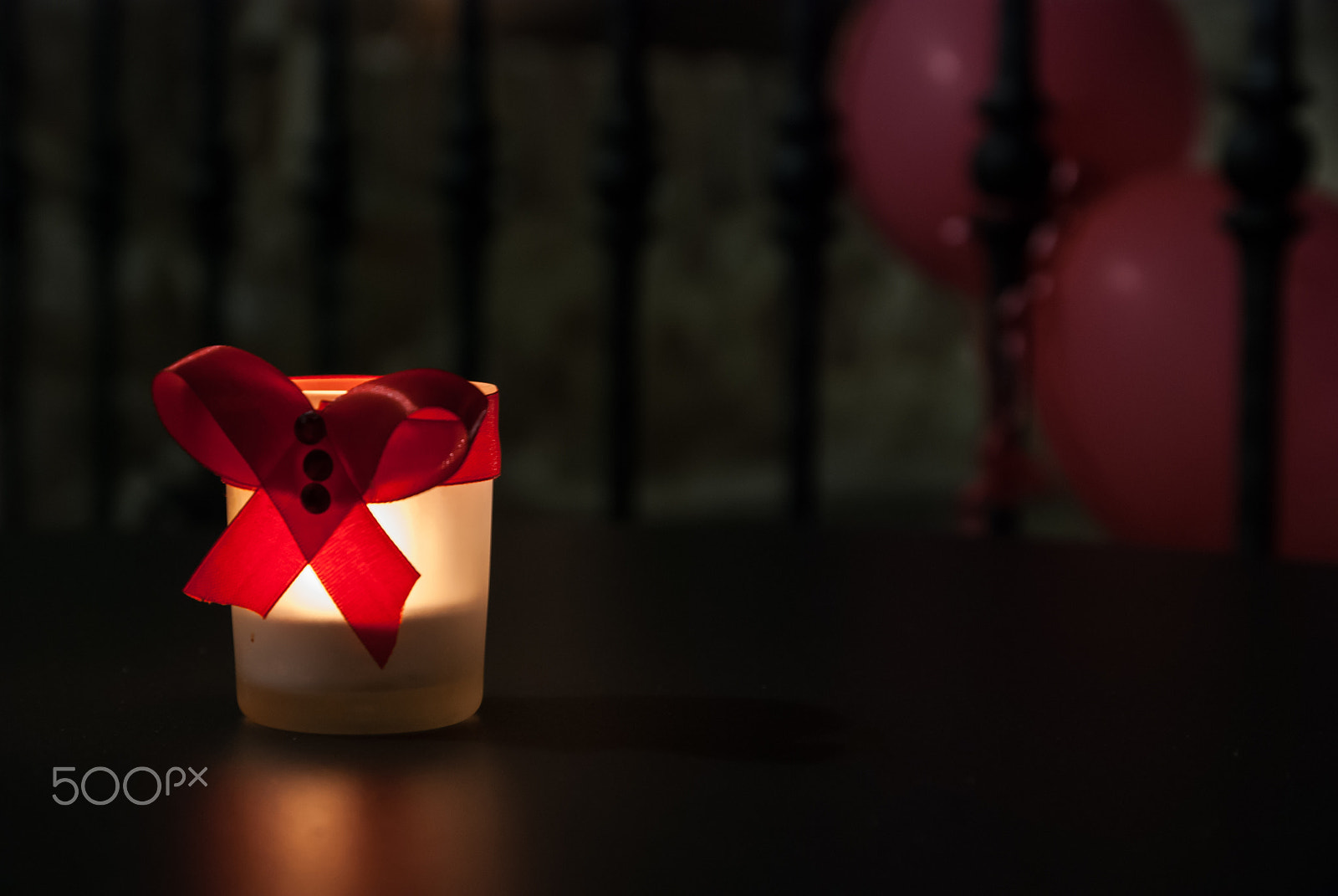 Nikon D80 + Tamron SP AF 17-50mm F2.8 XR Di II VC LD Aspherical (IF) sample photo. Red candle... photography