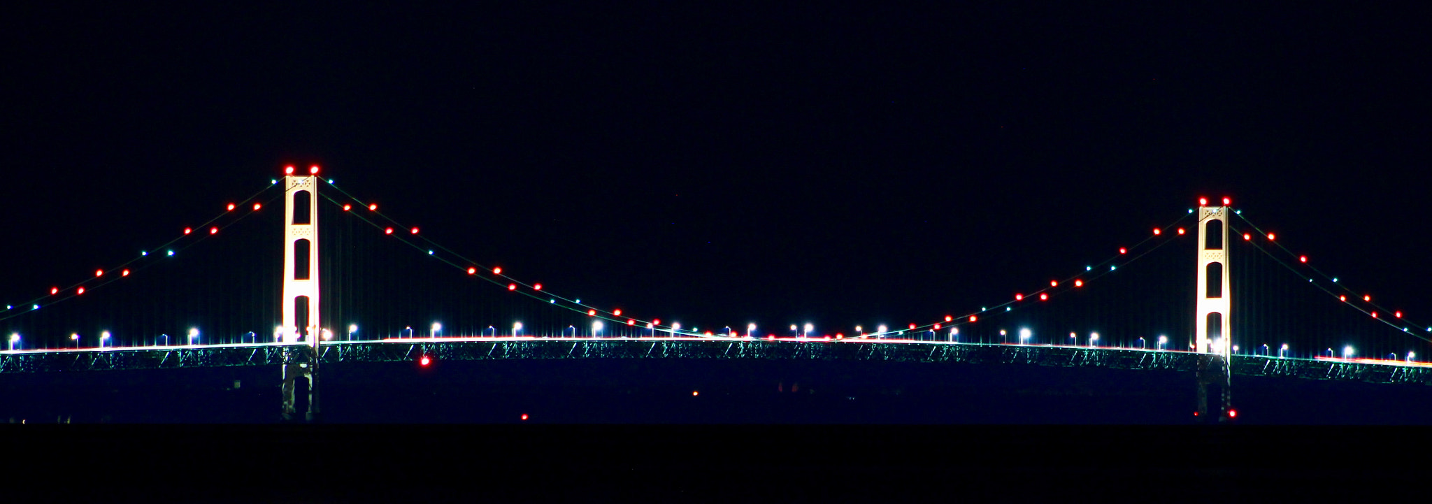 Canon EOS 700D (EOS Rebel T5i / EOS Kiss X7i) sample photo. Mackinaw bridge at night. photography
