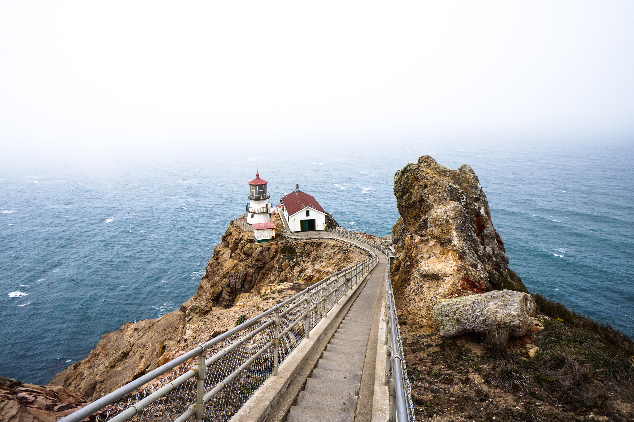 Sony Alpha a5000 (ILCE 5000) + Sony E 16mm F2.8 sample photo. Foggy morning photography