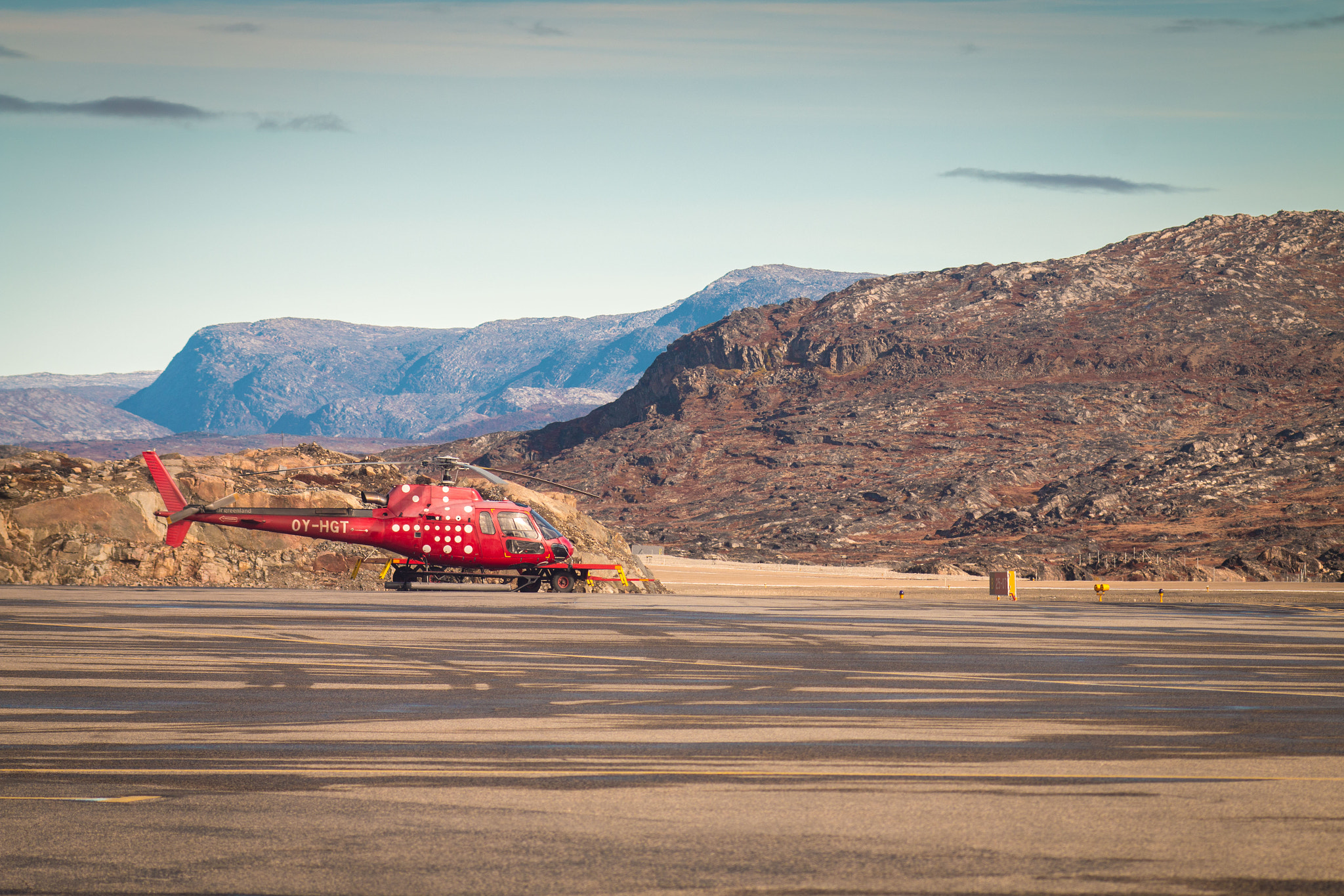 Canon EF 100mm F2.8 Macro USM sample photo. Airport in greenland photography