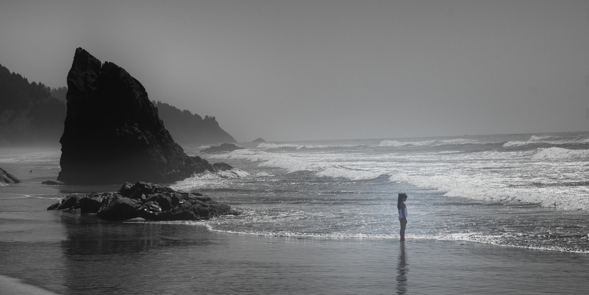 Pentax K-5 II + Sigma 17-70mm F2.8-4 DC Macro HSM | C sample photo. Girl, hug point photography