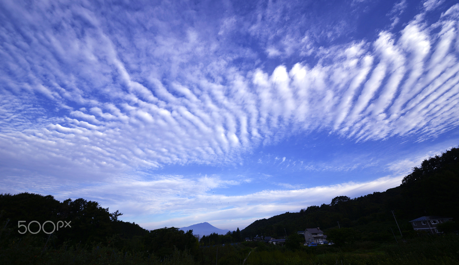 Sigma 12-24mm F4.5-5.6 II DG HSM sample photo. 岩手山 photography