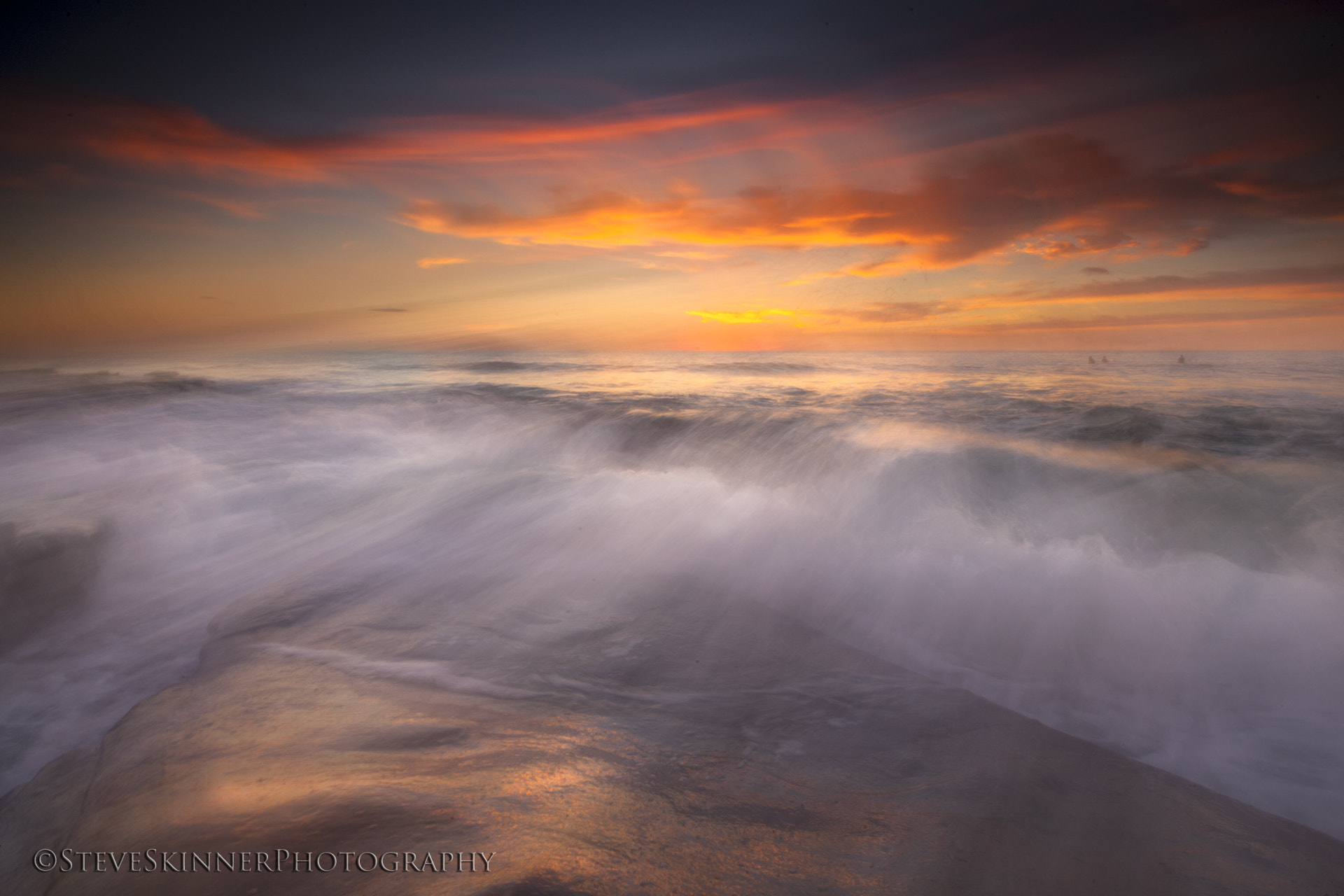 Canon EOS-1Ds Mark III sample photo. The blur of impending doom photography