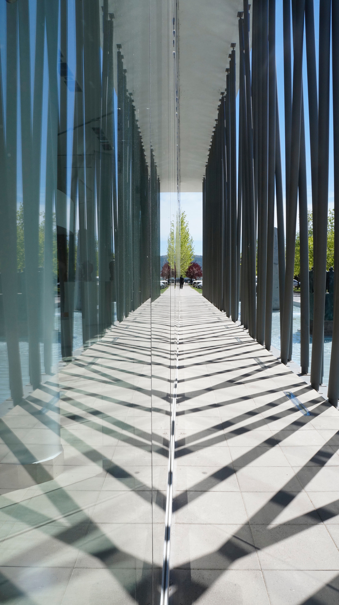 Tamron 18-200mm F3.5-6.3 Di III VC sample photo. Symmetry photography
