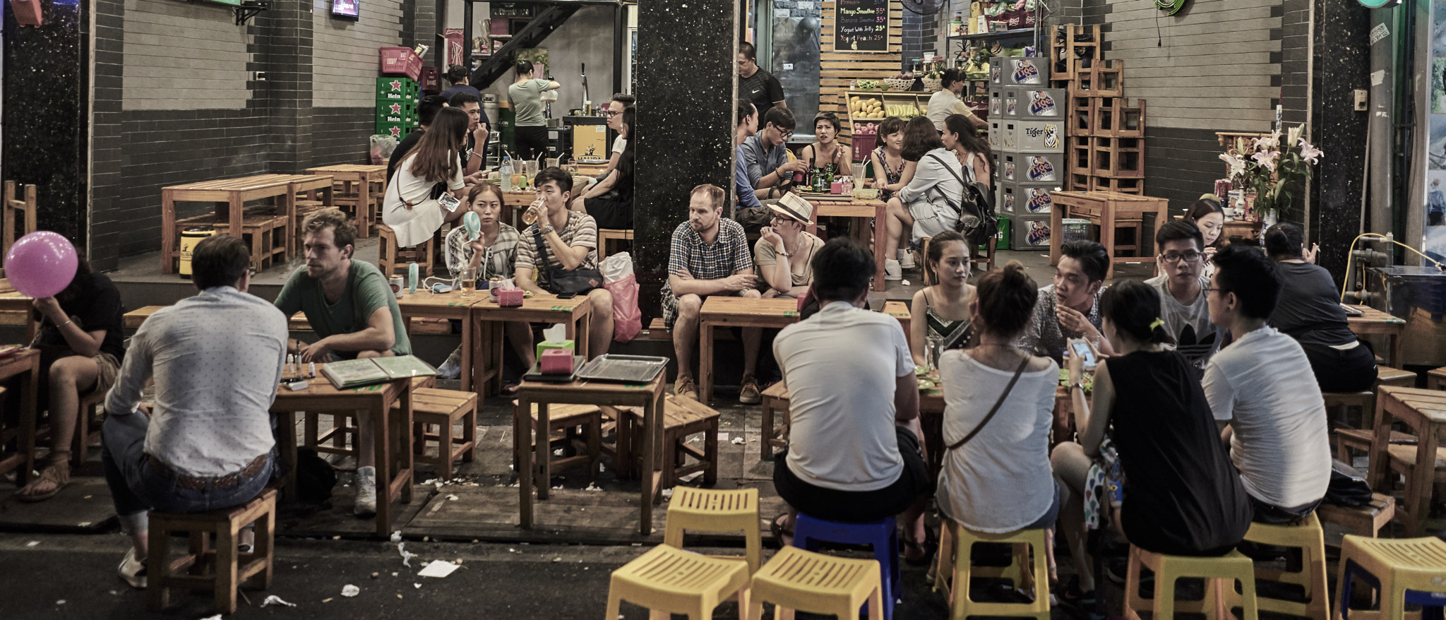Sony FE 28mm F2 sample photo. Watching the world goes by photography