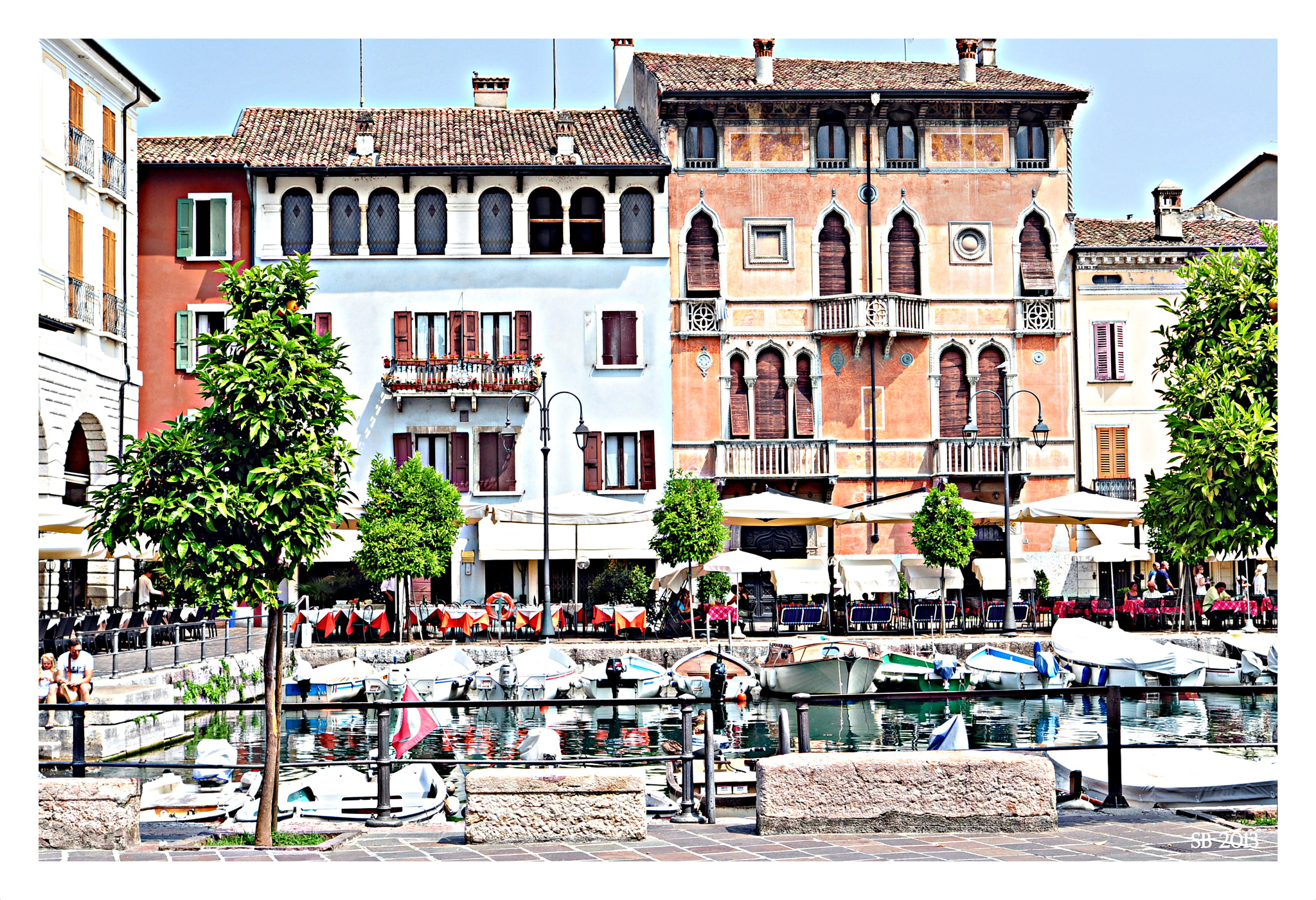 Nikon D90 sample photo. Peschiera del garda photography