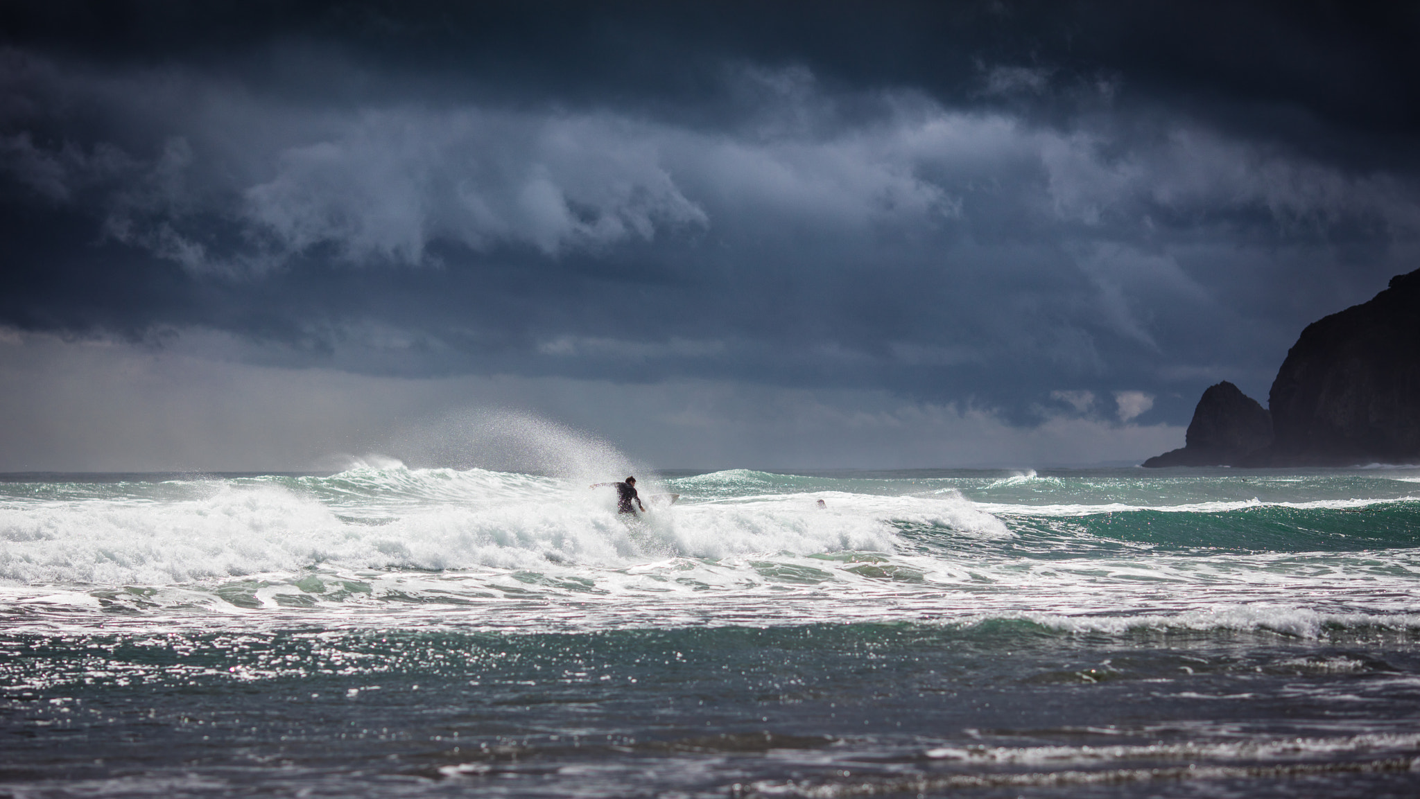 Canon EOS 5DS R sample photo. Good day for surf photography