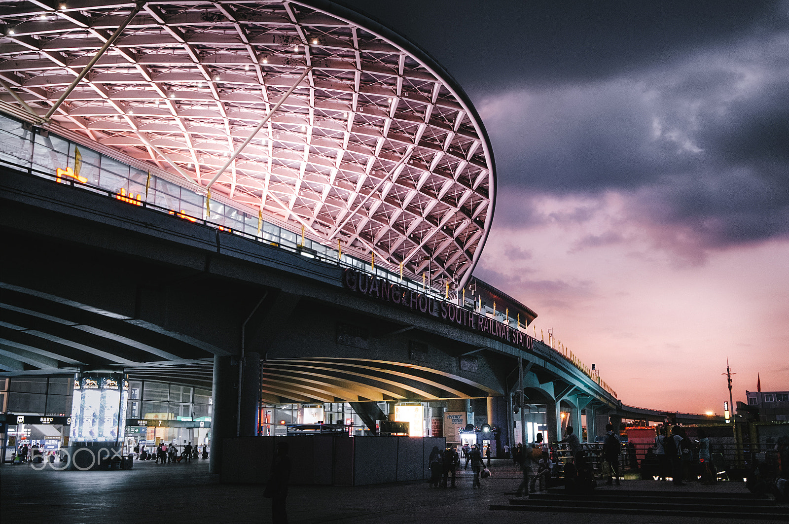 Fujifilm XF 10-24mm F4 R OIS sample photo. Guangzhou south railway station photography