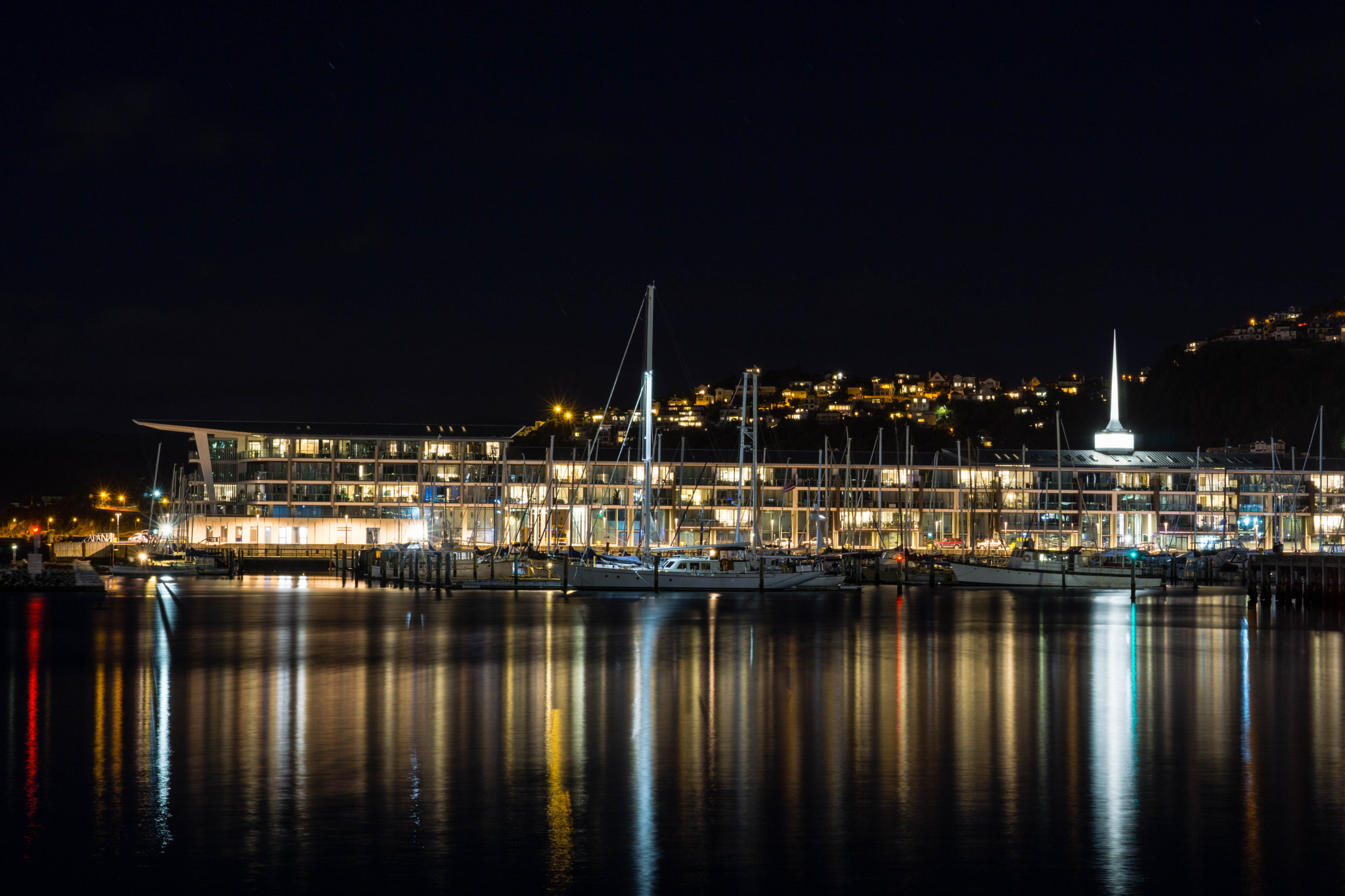 Sony a6000 + Sony Sonnar T* FE 55mm F1.8 ZA sample photo. Lambton quay at night photography