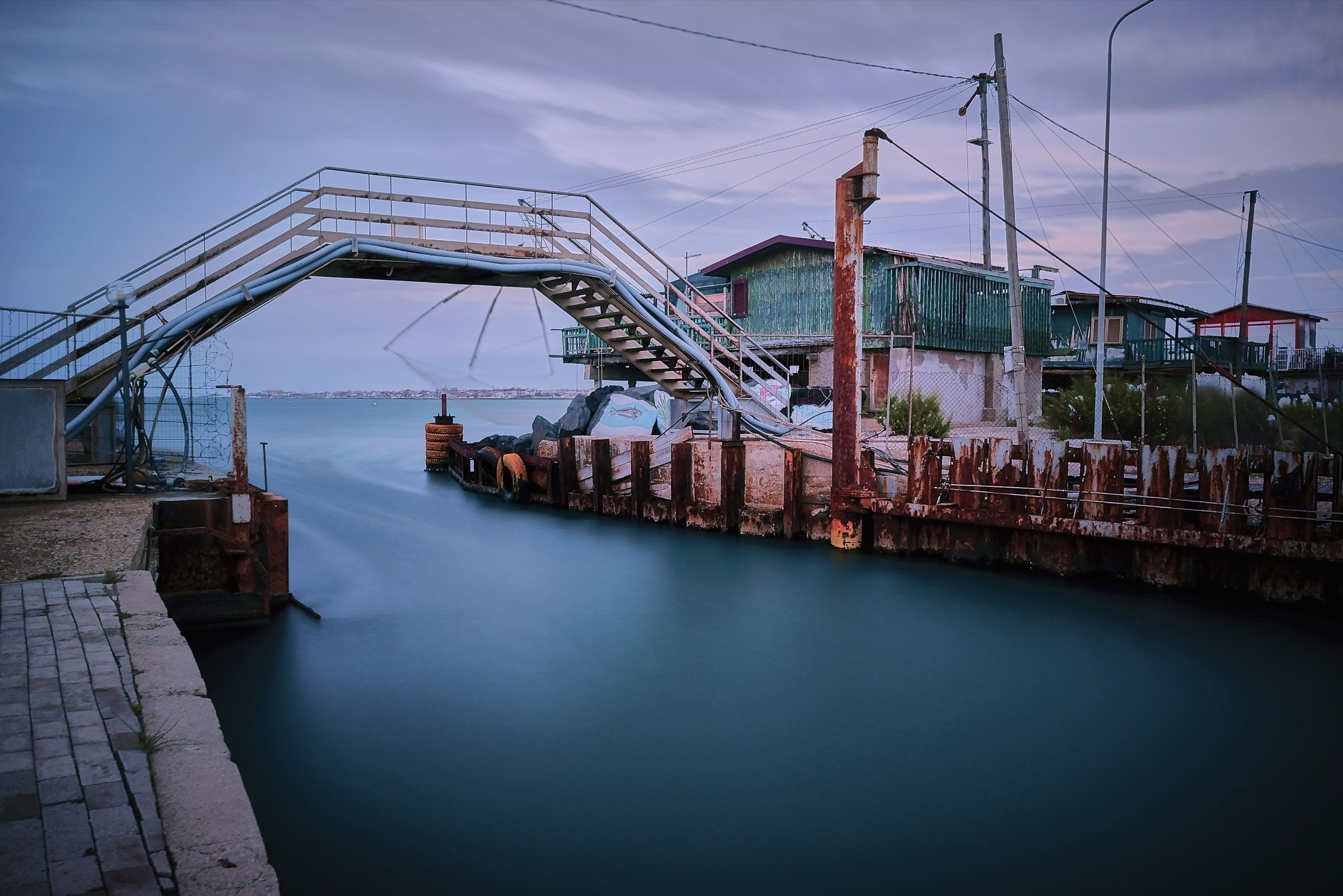 Sony a7R + Sony FE 28mm F2 sample photo. Il ponticello photography