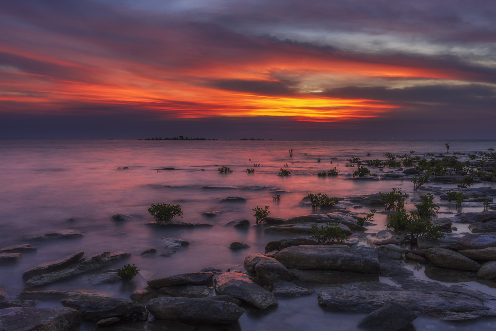 Sony a7R sample photo. Sunset nightcliff photography