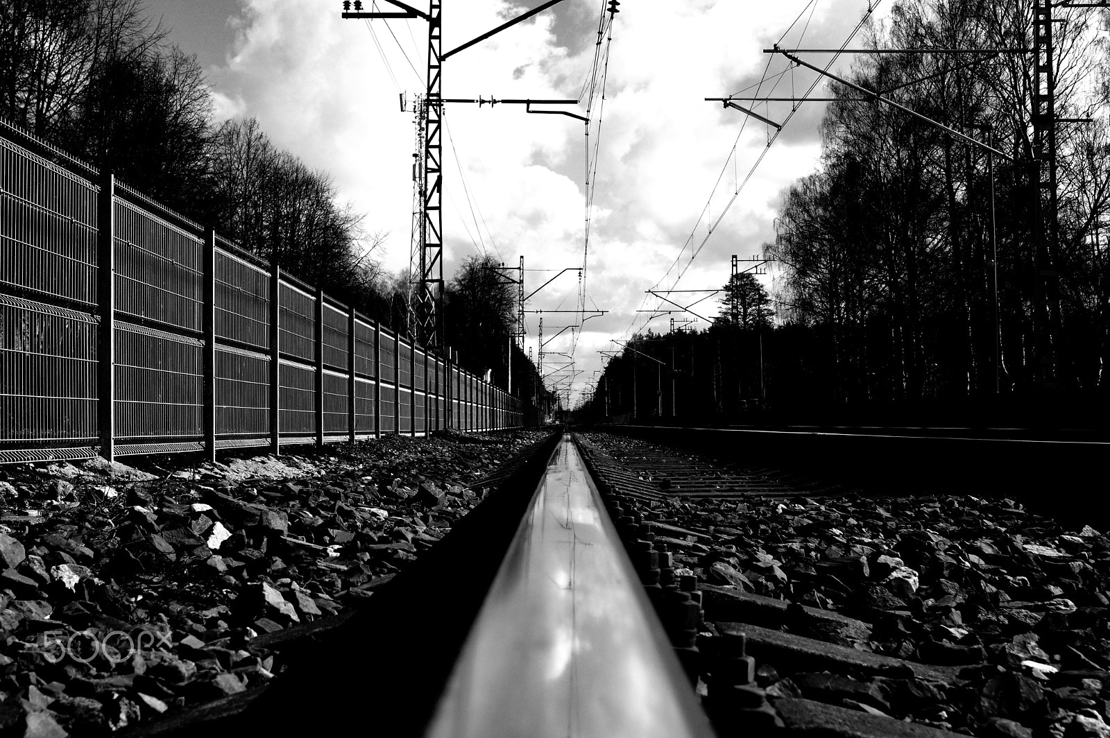 Sigma 18-200mm F3.5-6.3 DC sample photo. Railway photography