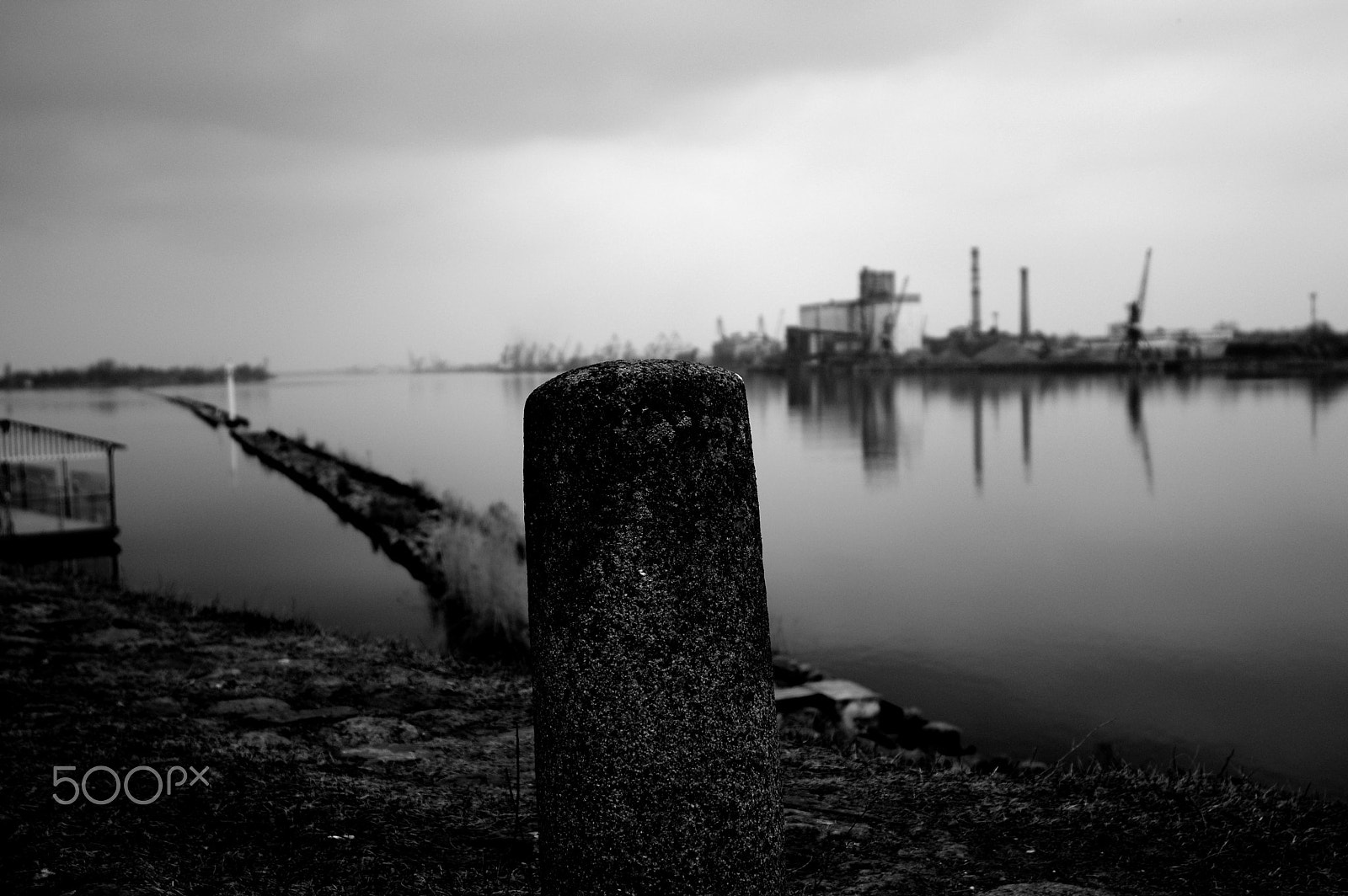 Sigma 18-200mm F3.5-6.3 DC sample photo. Darkness photography