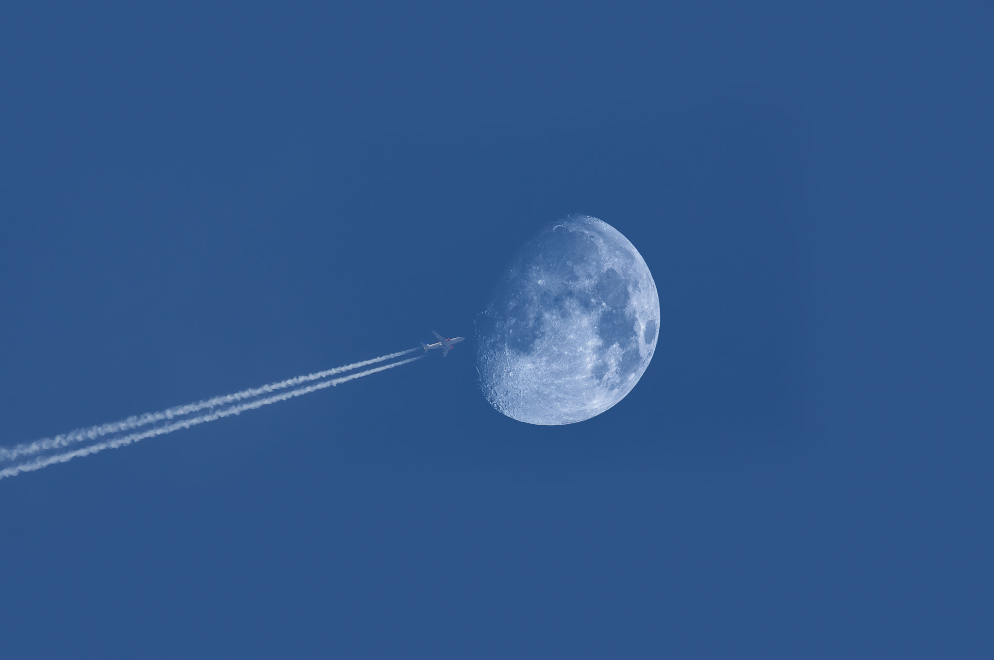Sigma 150-600mm F5-6.3 DG OS HSM | C sample photo. Fly me to the moon photography