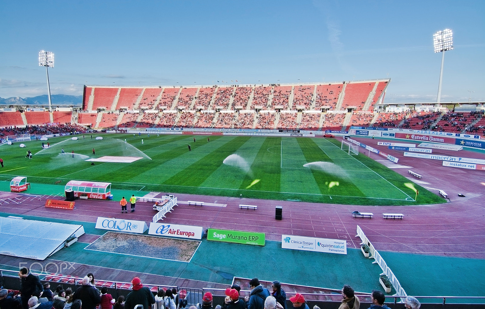 Nikon D7100 + Sigma 18-200mm F3.5-6.3 DC OS HSM sample photo. Iberostar stadium palma photography