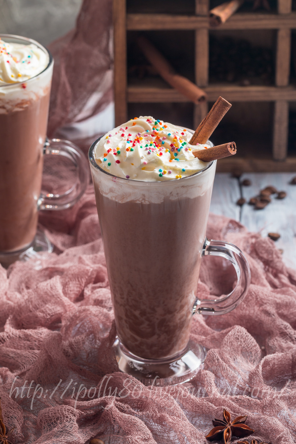 Canon EOS 70D + Canon EF 100mm F2.8L Macro IS USM sample photo. Chocolate milkshake in tall glass mugs photography