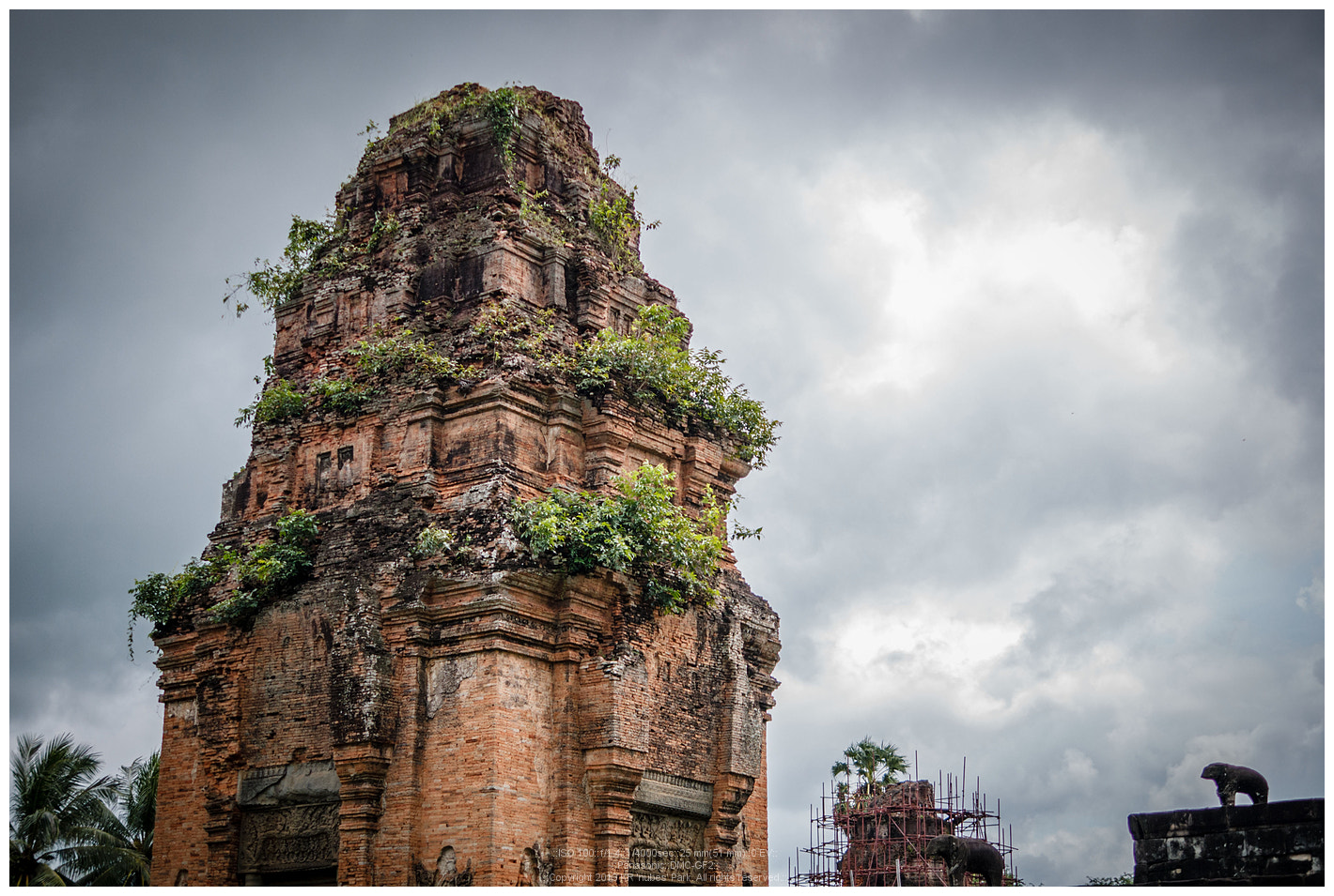 Panasonic Lumix DMC-GF2 sample photo. Prasat lolei, siem reap, cambodia photography