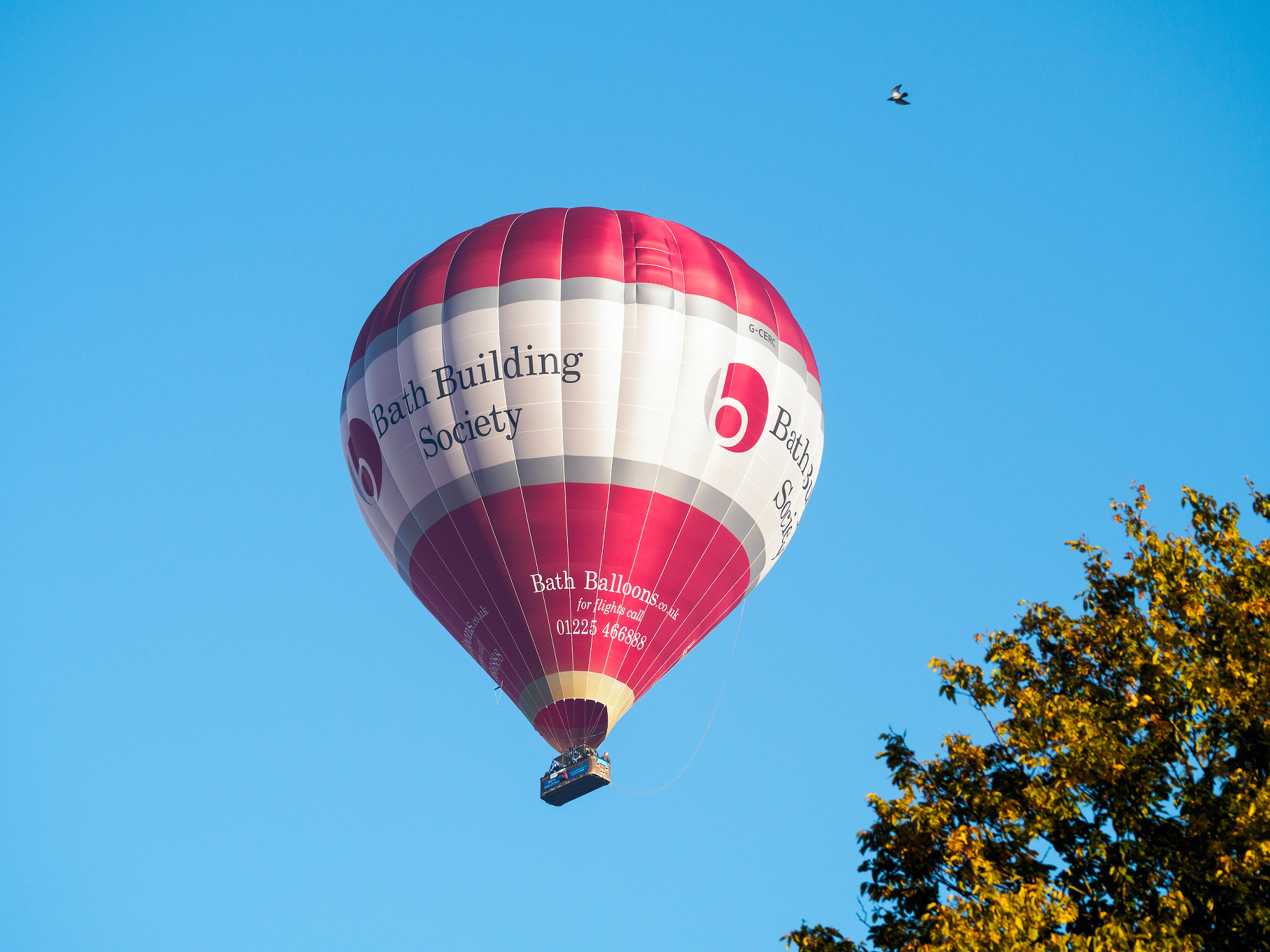Olympus PEN-F sample photo. Hot air balloon flying over bath photography