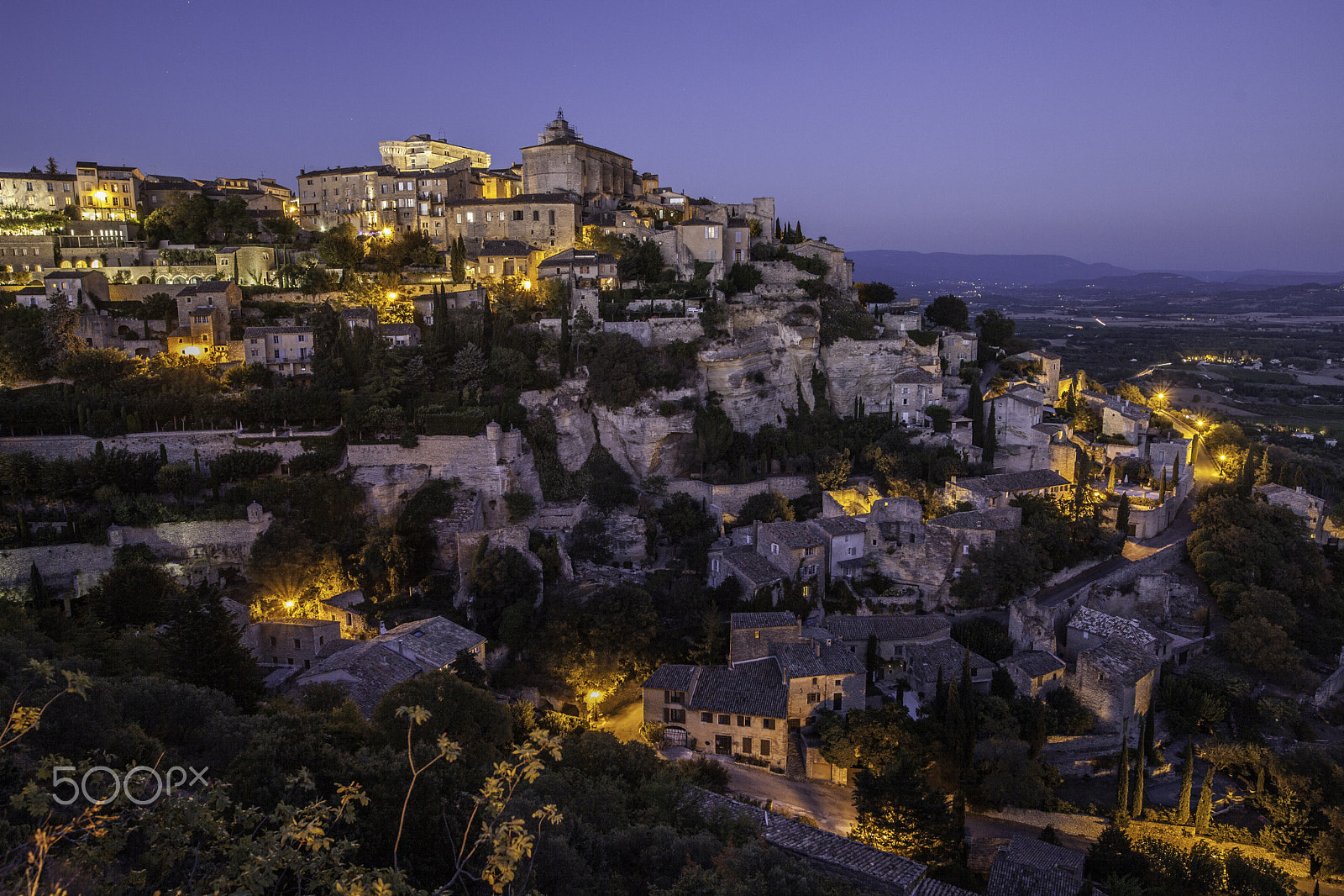 Sigma 24mm F1.4 DG HSM Art sample photo. Dusk view of gordes, france photography