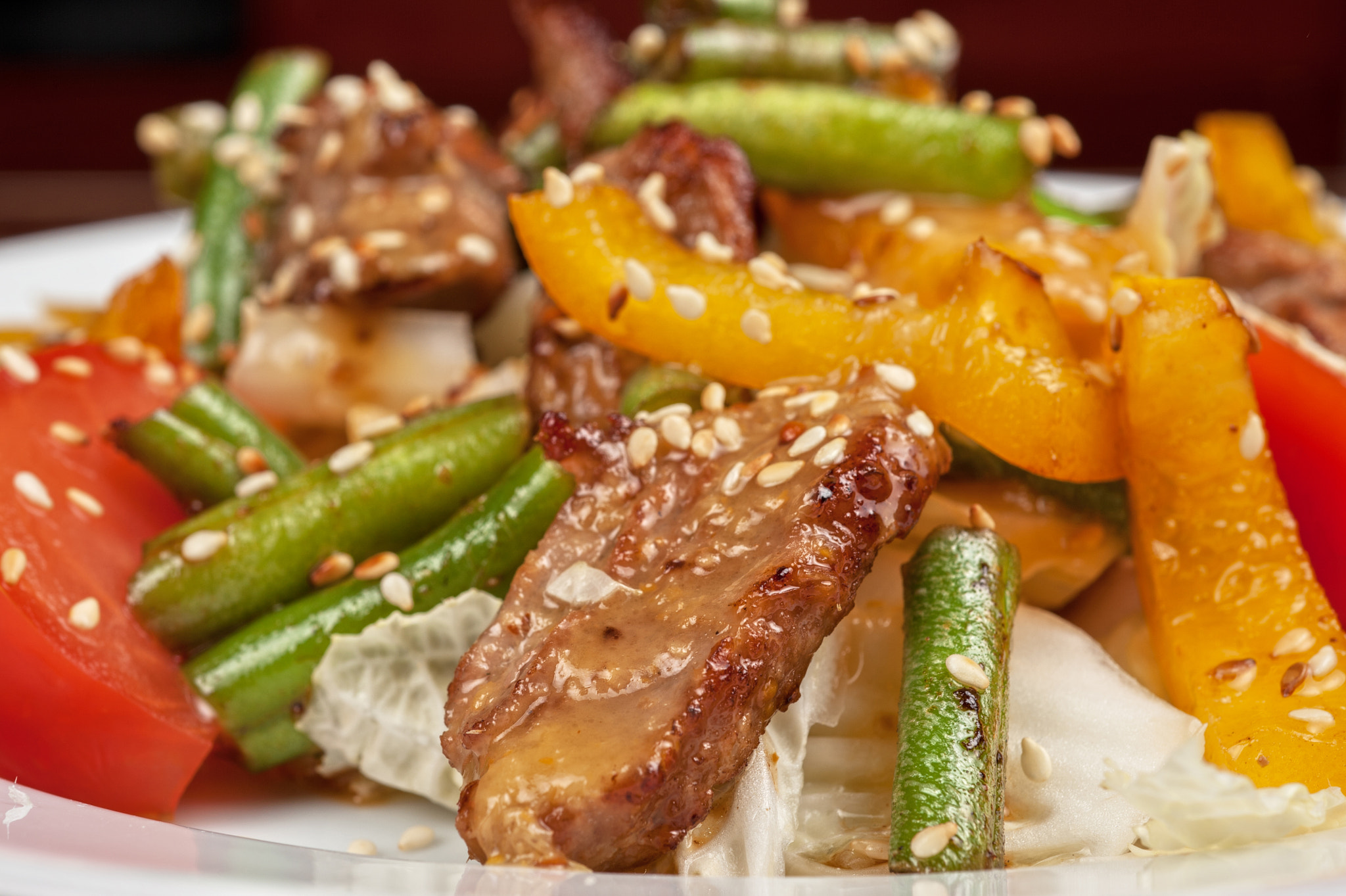 Nikon D700 + Nikon AF Micro-Nikkor 60mm F2.8D sample photo. Warm salad with veal photography