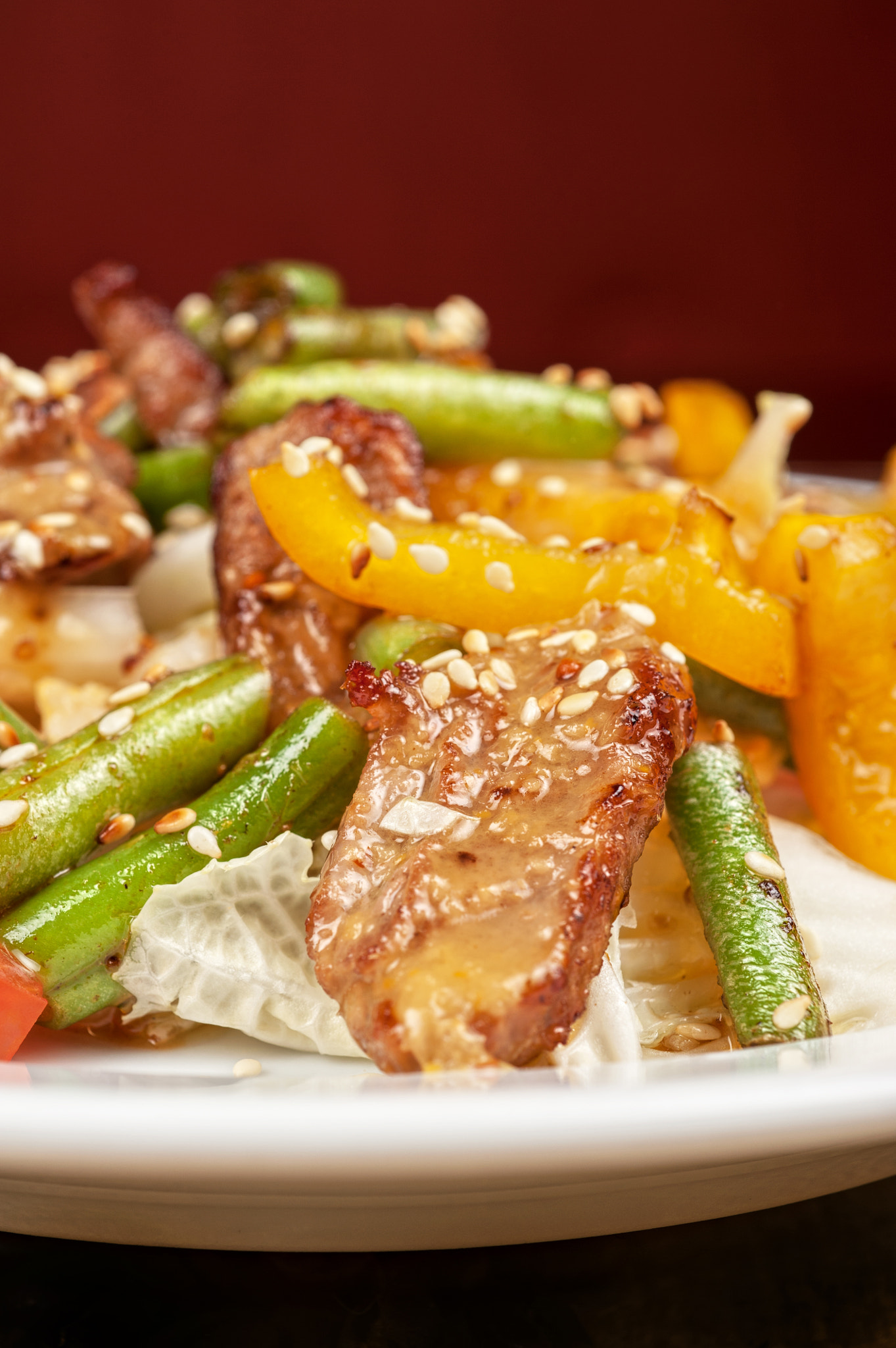 Nikon D700 + Nikon AF Micro-Nikkor 60mm F2.8D sample photo. Warm salad with veal photography