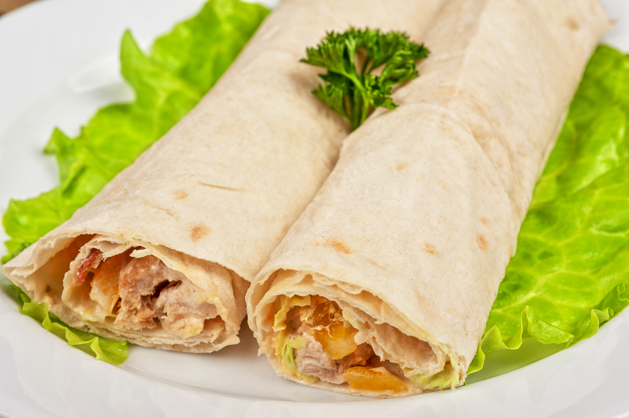 Nikon D700 + Nikon AF Micro-Nikkor 60mm F2.8D sample photo. Fried chicken meat at pitta bread photography