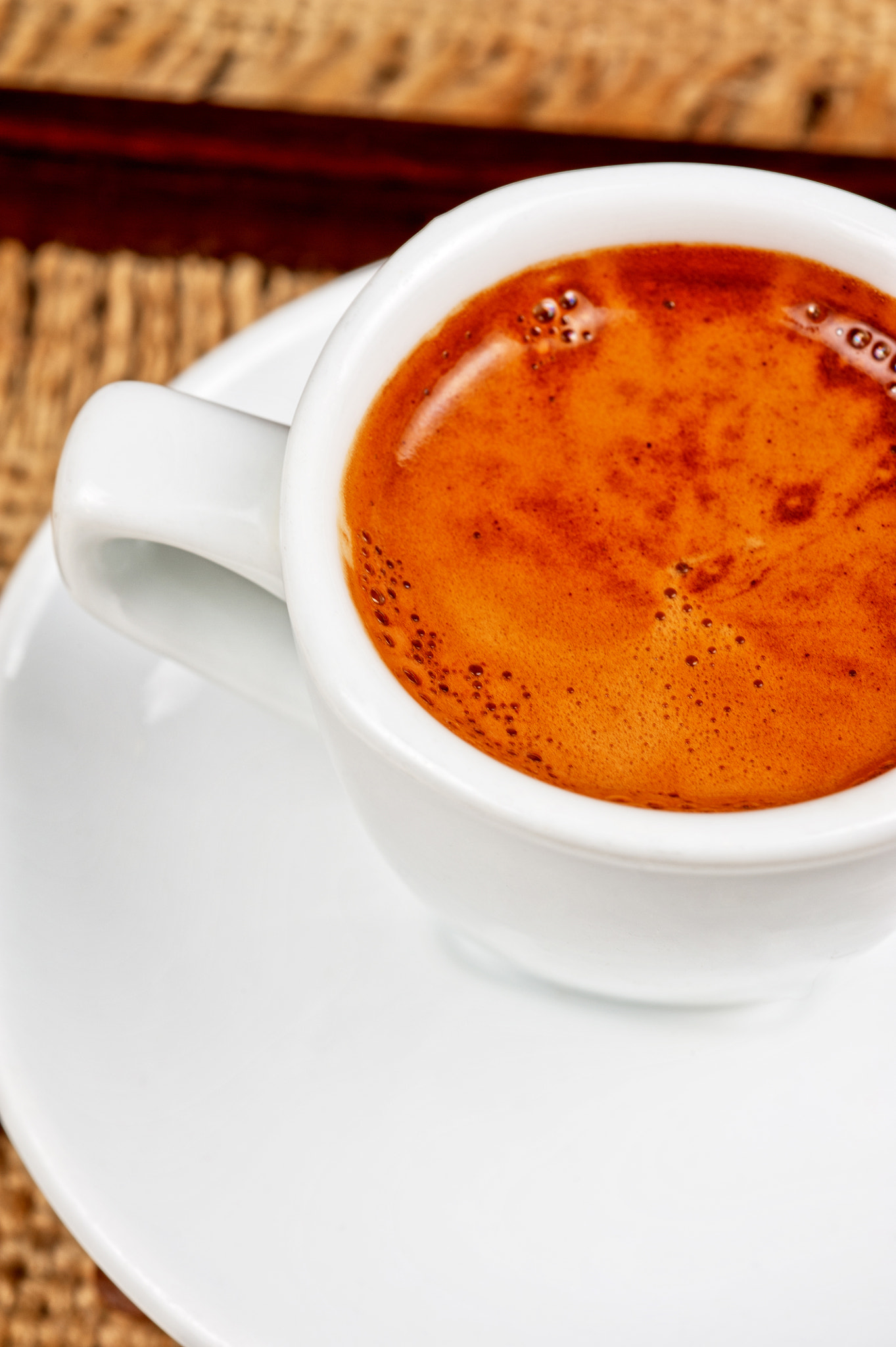 Nikon D700 + Nikon AF Micro-Nikkor 60mm F2.8D sample photo. Deliicous coffee closeup photography
