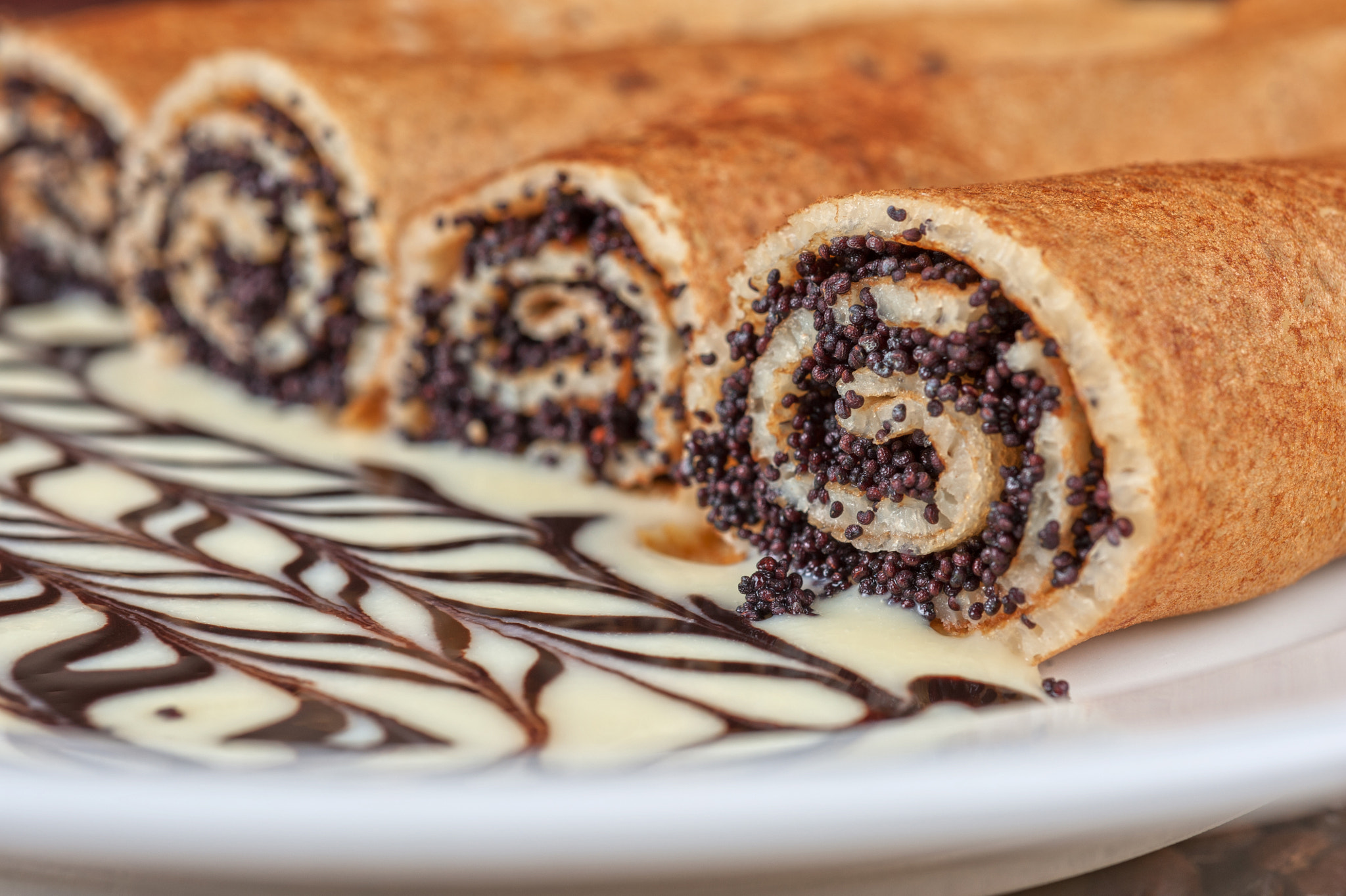 Nikon D700 sample photo. Pancakes with poppy seeds photography