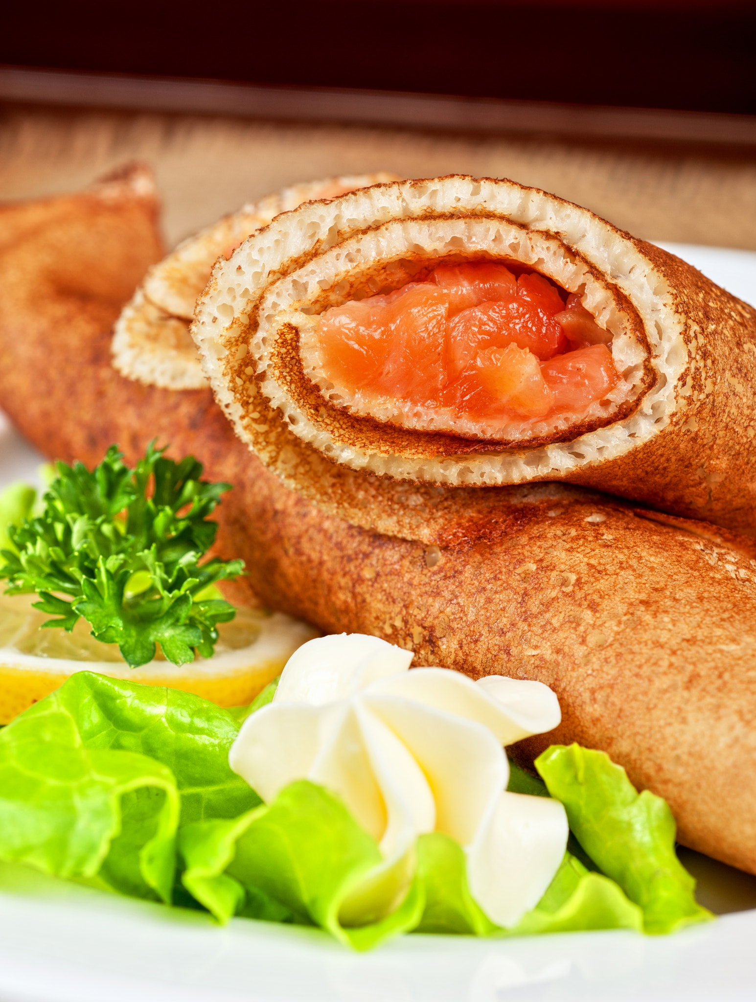 Nikon D700 + Nikon AF Micro-Nikkor 60mm F2.8D sample photo. Pancakes with salmon photography
