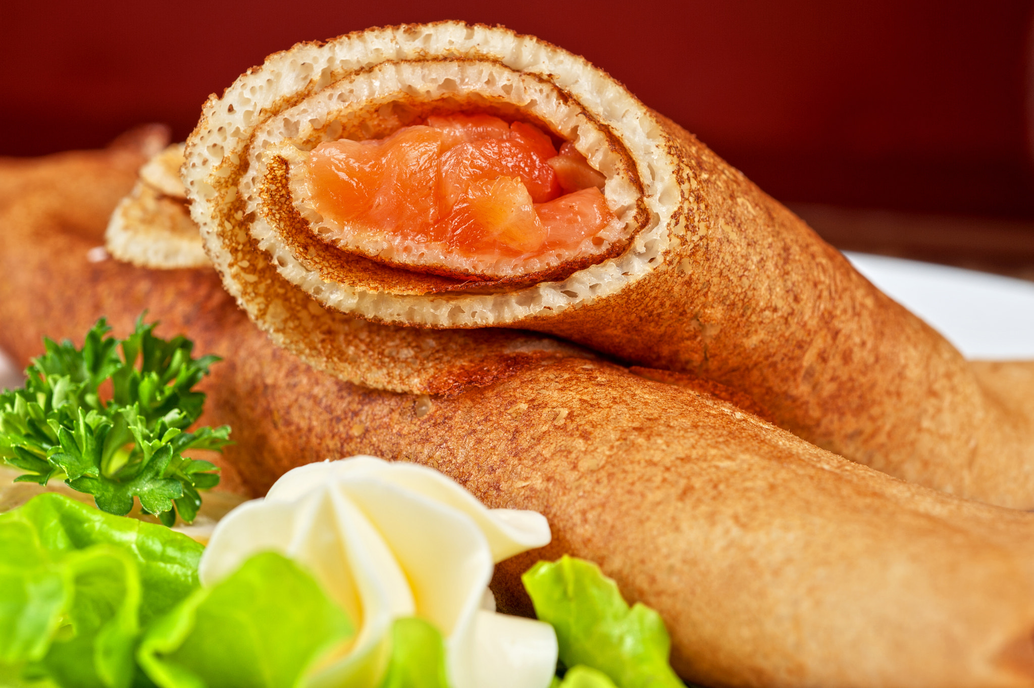Nikon D700 + Nikon AF Micro-Nikkor 60mm F2.8D sample photo. Pancakes with salmon photography