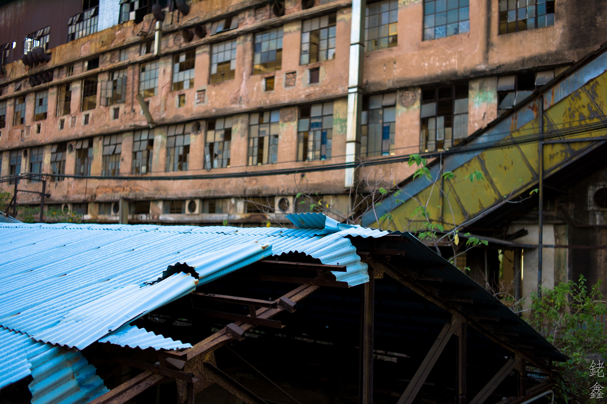 Leica M9 + Leica Summarit-M 35mm F2.5 sample photo. Forgotten glory photography