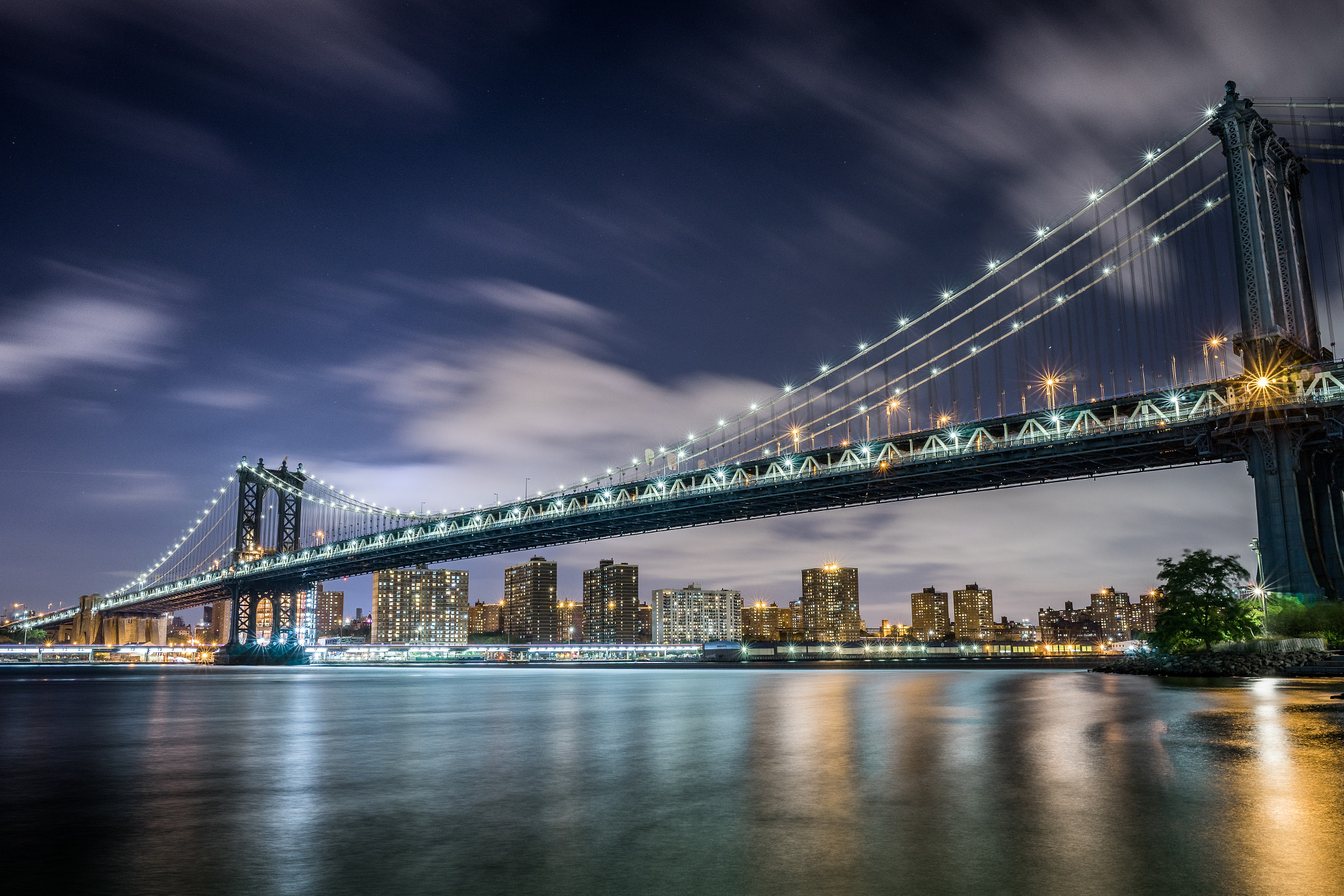 ZEISS Batis 25mm F2 sample photo. Manhattan bridge photography