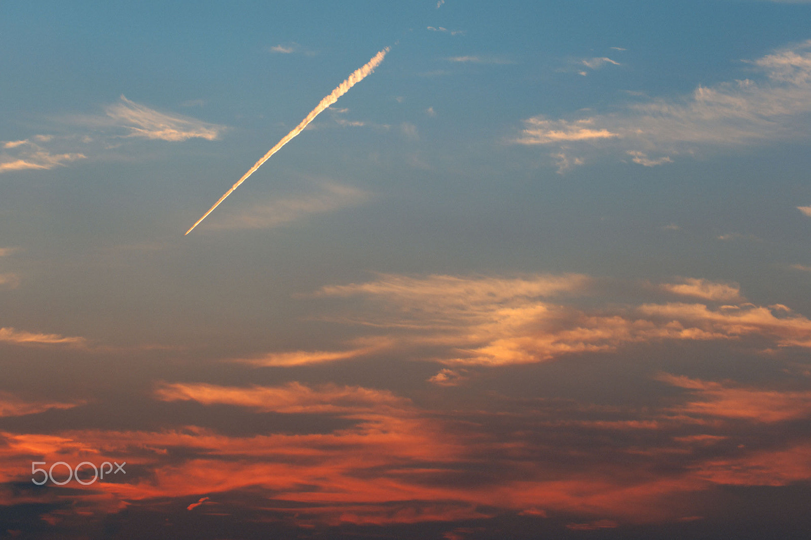Canon EOS 5DS sample photo. Contrail photography