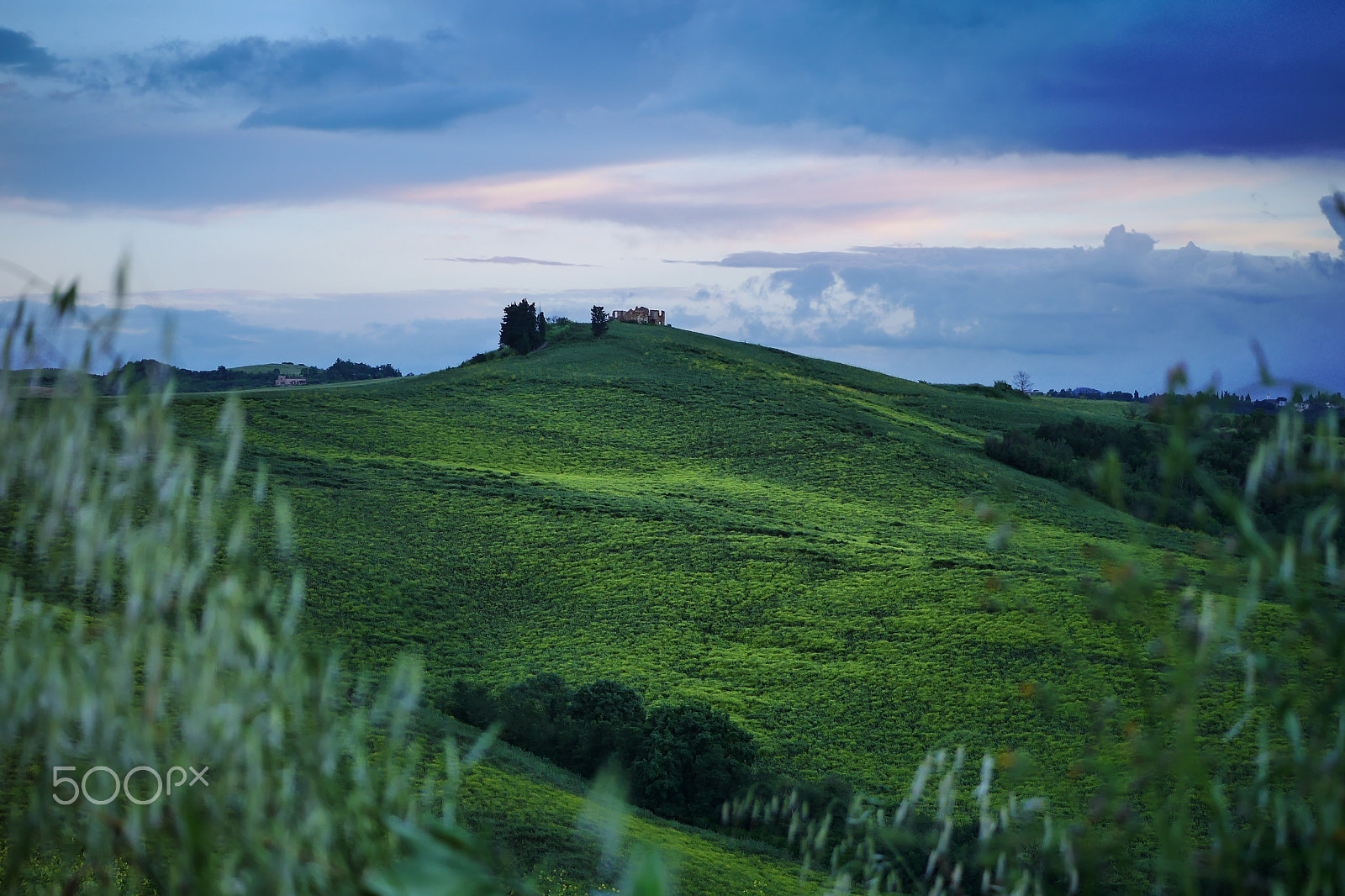 LUMIX G VARIO 45-150/F4.0-5.6 sample photo. Tuscany landscape photography