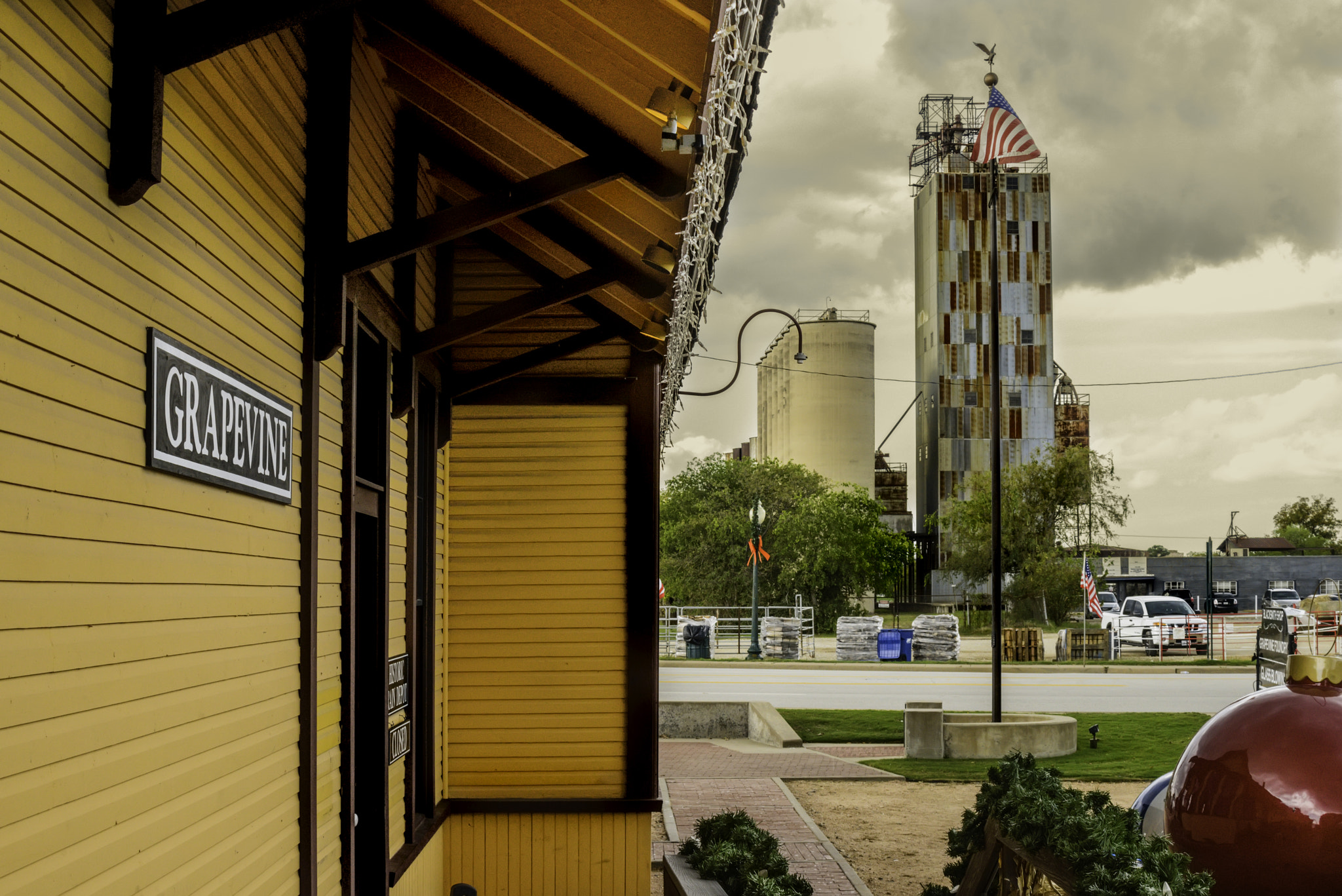 AF-S Nikkor 50mm f/1.4G + 1.4x sample photo. Grapevine texas photography