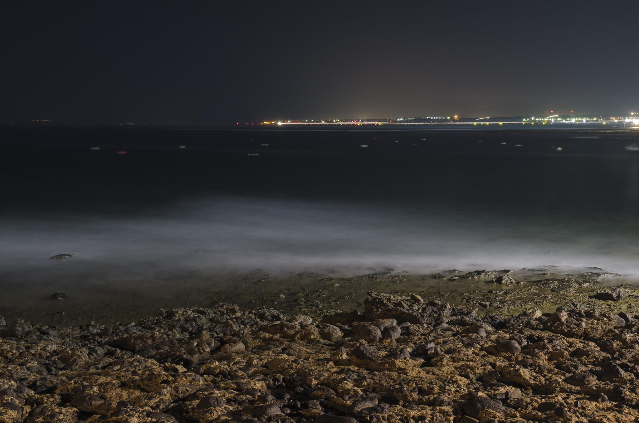 Nikon AF-S Nikkor 16-35mm F4G ED VR sample photo. Entre dos orillas photography