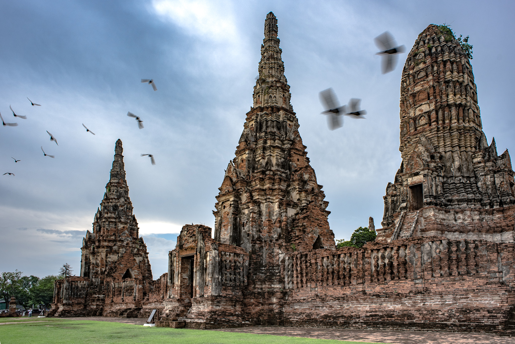 Nikon D810 + Nikon AF Nikkor 24mm F2.8D sample photo. Ayutthaya photography