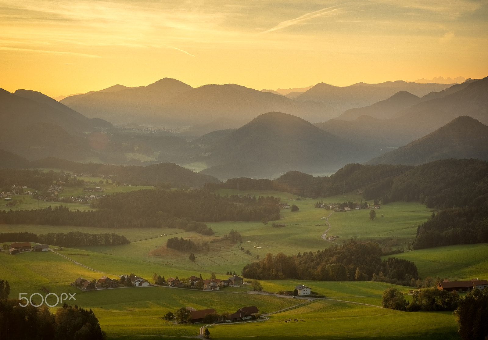 Olympus OM-D E-M1 + OLYMPUS 14-54mm Lens sample photo. Austrian hill country photography