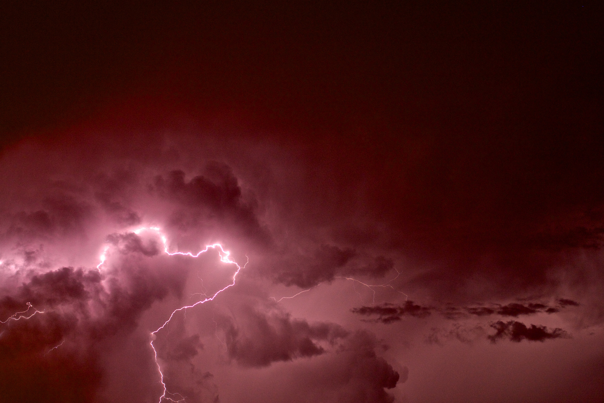 Canon EOS 1000D (EOS Digital Rebel XS / EOS Kiss F) sample photo. Lightning photography