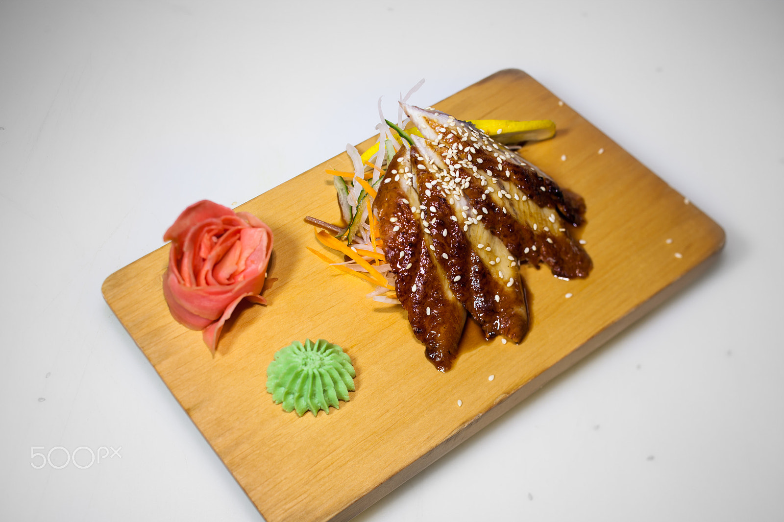 Canon TS-E 45mm F2.8 Tilt-Shift sample photo. Sashimi acne slices photography