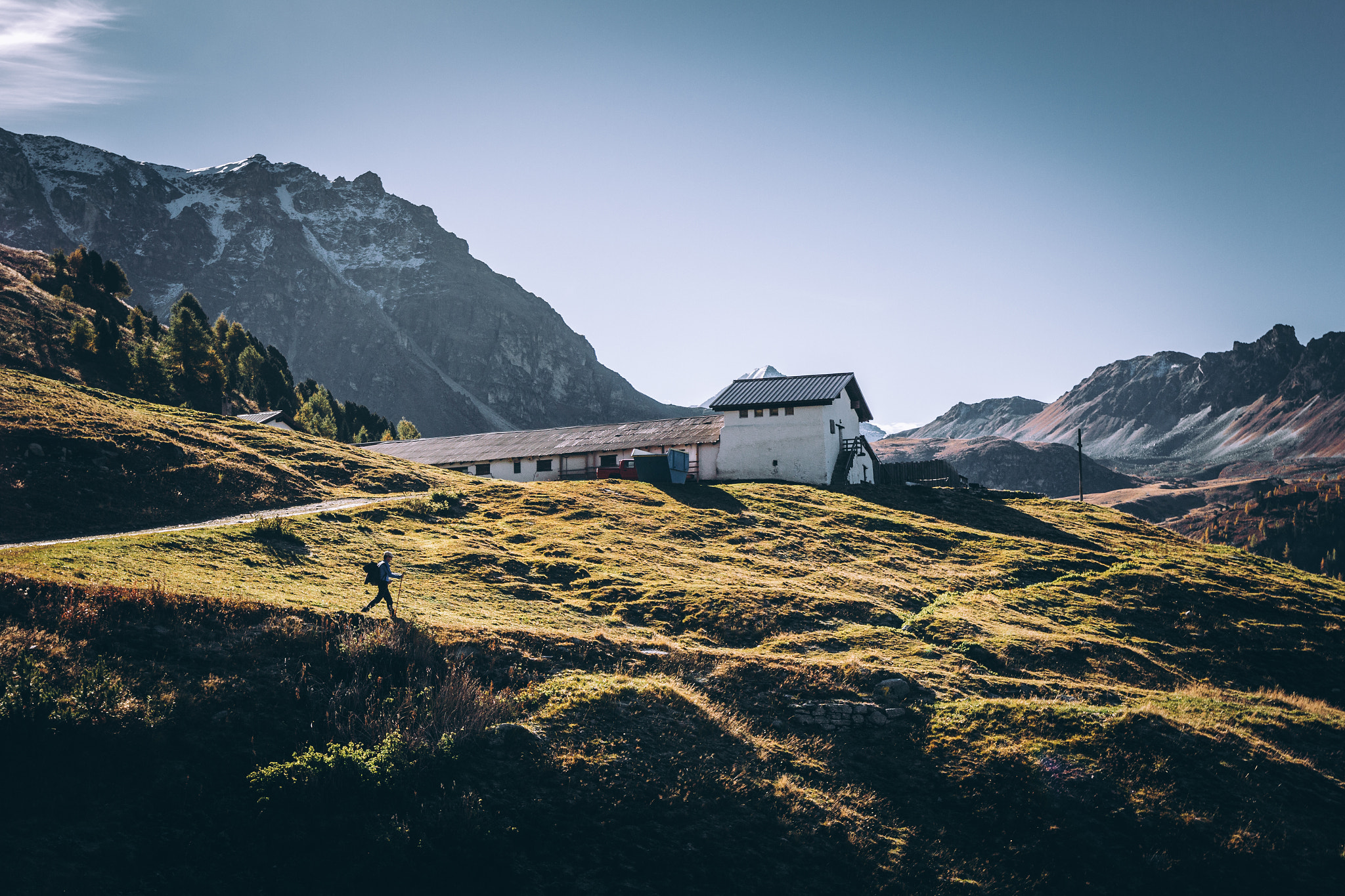 Canon EOS 60D + Canon EF 16-35mm F4L IS USM sample photo. Hiking in switzerland photography