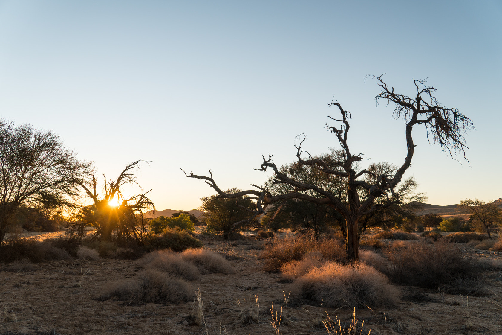 Sony E 18-200mm F3.5-6.3 OSS sample photo. Sunset, klein aus, namibia photography