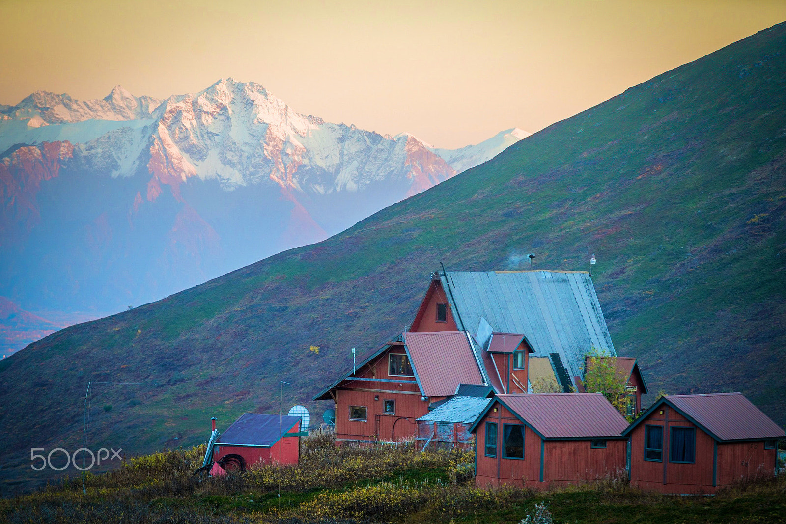 Sony a7R II sample photo. Sunset at hatcher pass lodge, alaska photography