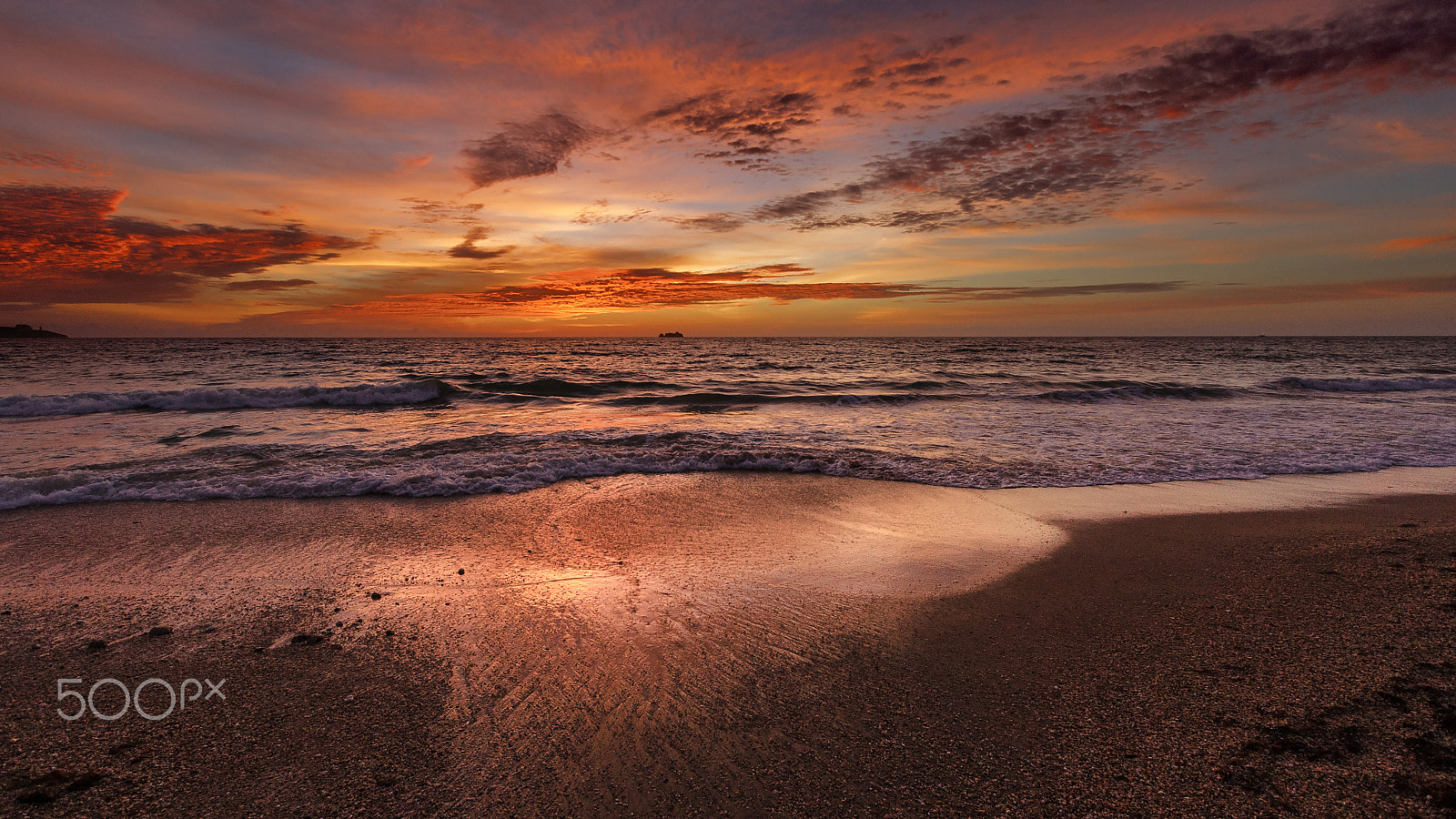 Canon EF-S 10-22mm F3.5-4.5 USM sample photo. Rising on caribbean islands photography