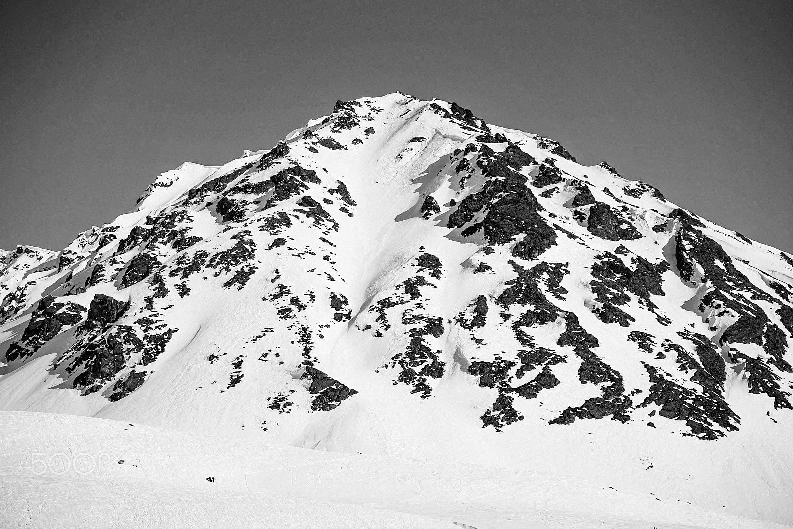 Sony a7R II + Sony FE 70-200mm F4 G OSS sample photo. "first descent", hatcher pass, alaska photography