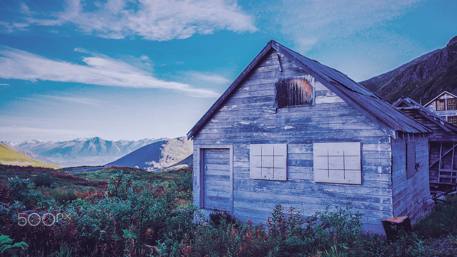 17-40mm F4 G SSM sample photo. "cabin fever", independence mine, alaska photography