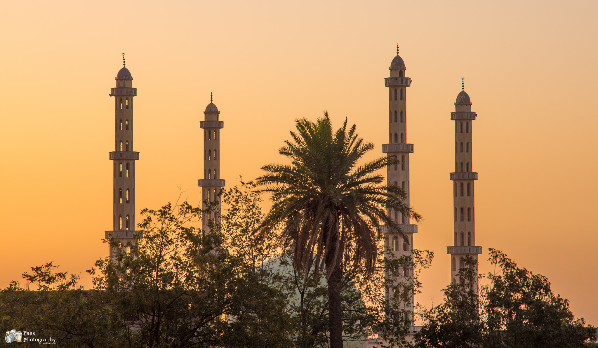 Sony DT 16-105mm F3.5-5.6 sample photo. El kawthar mosque photography