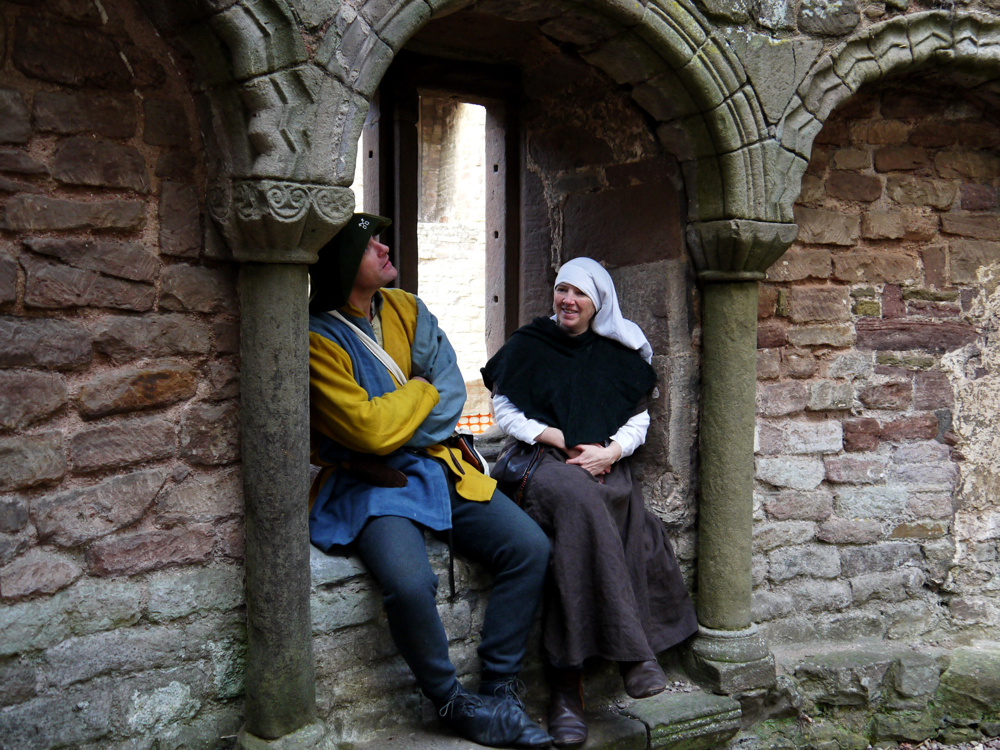 Panasonic Lumix DMC-GF3 + IO 14-42mm F3.5-5.6 sample photo. Ludlow castle, wales,  uk photography