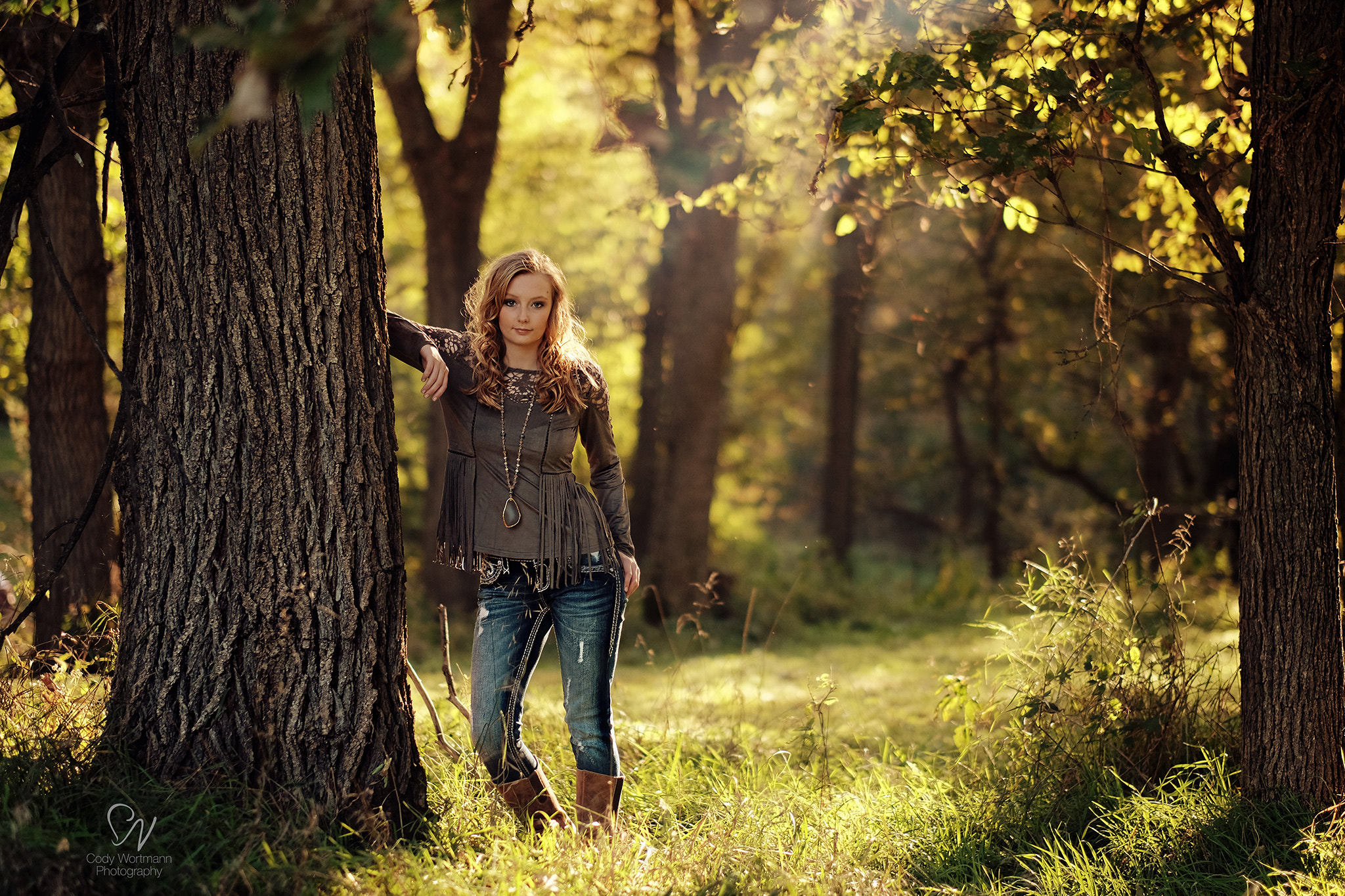 Fujifilm X-E2 sample photo. Beautiful girl in the woods photography