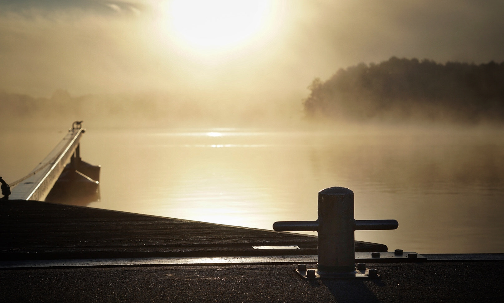 Sony a6300 sample photo. Mystic morning photography